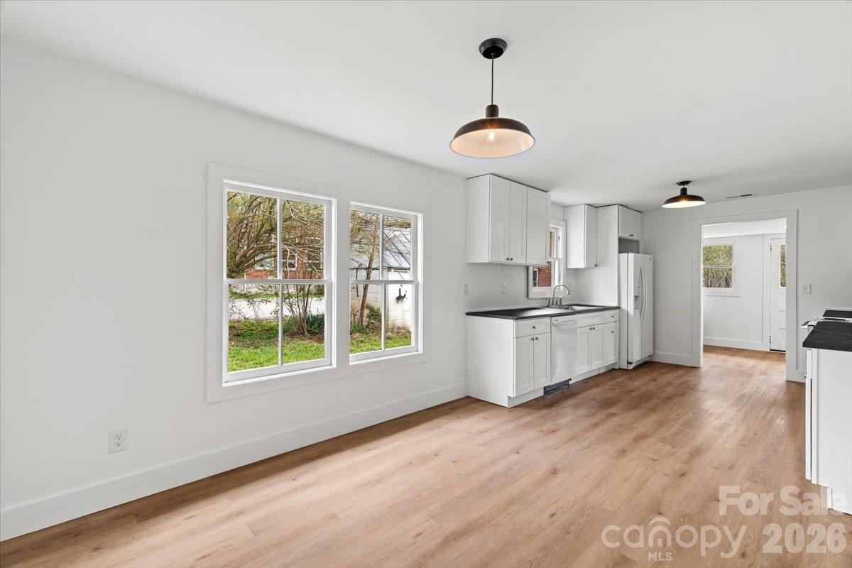 1623 Barnardsville Highway — Barnardsville
