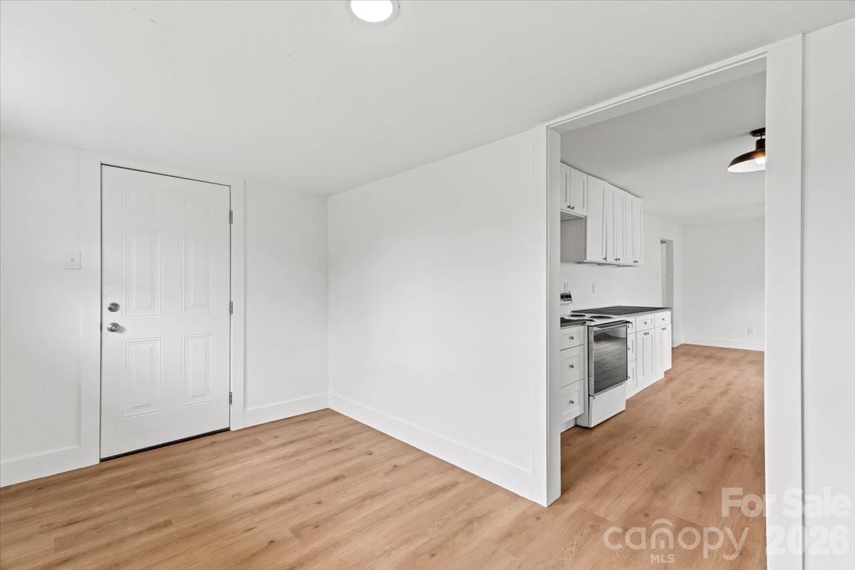 1623 Barnardsville Highway — Barnardsville