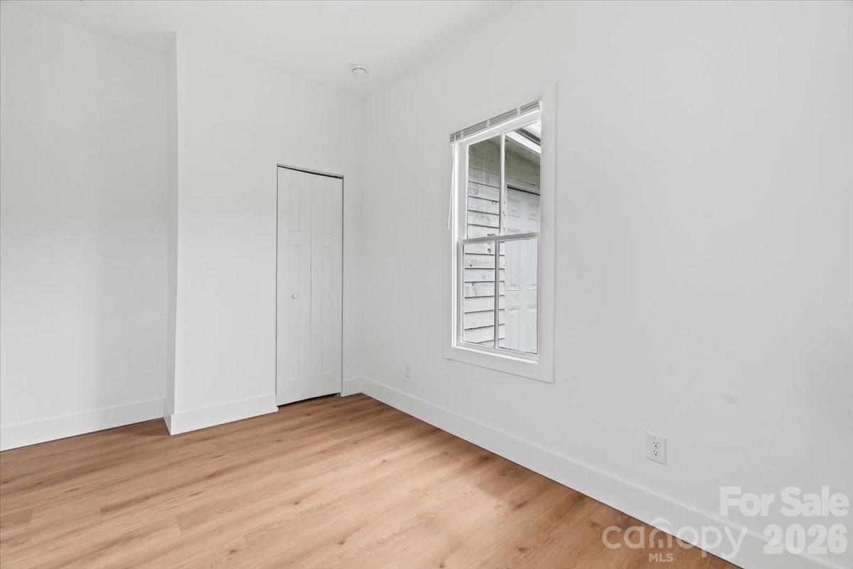 1623 Barnardsville Highway — Barnardsville