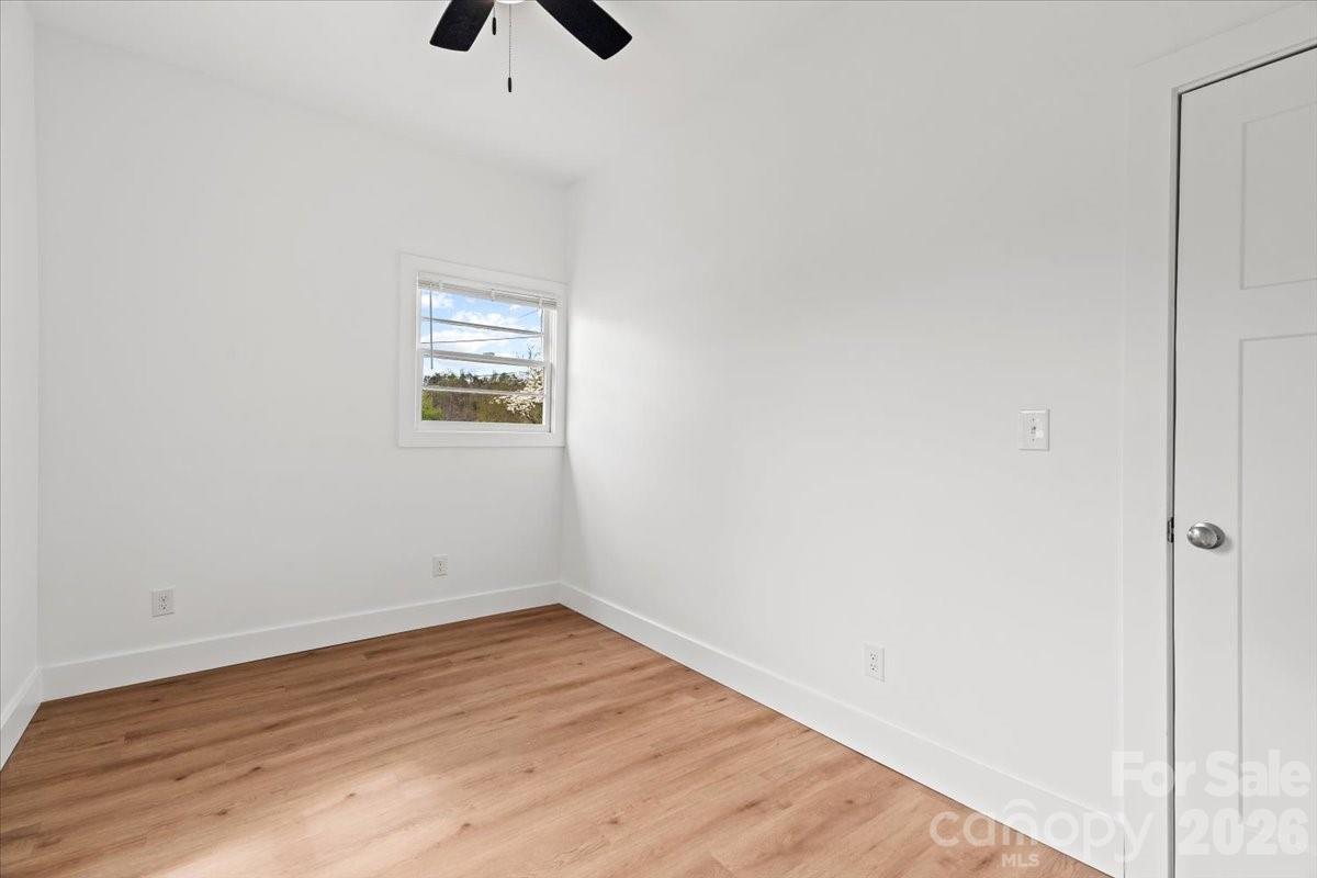 1623 Barnardsville Highway — Barnardsville