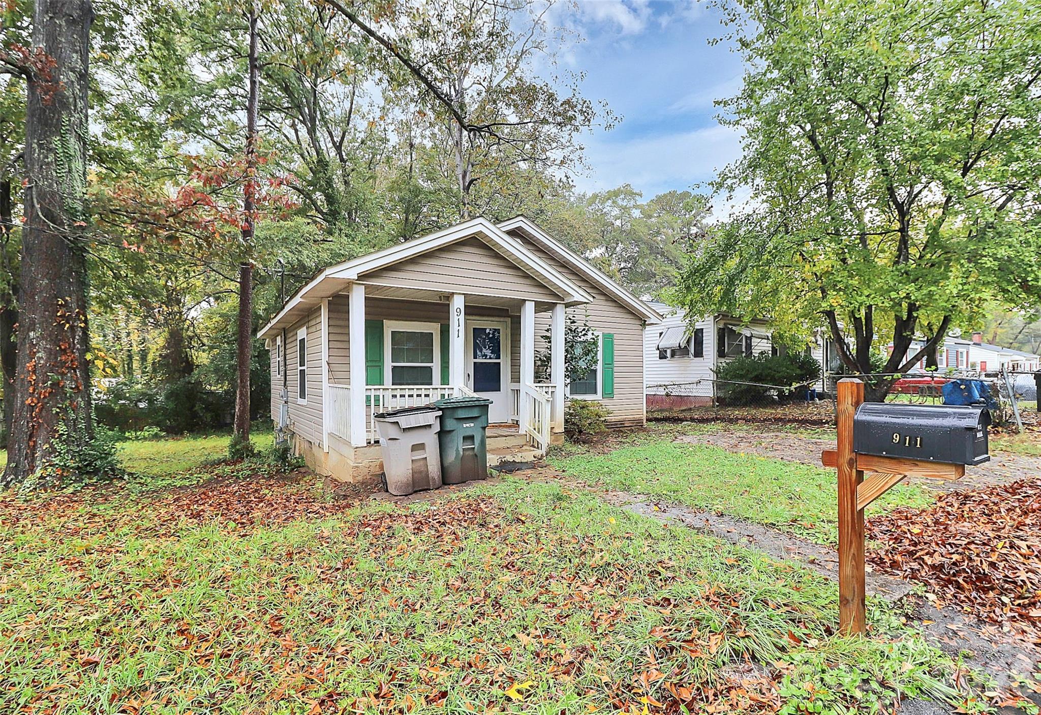 911 N Ransom Avenue — Gastonia