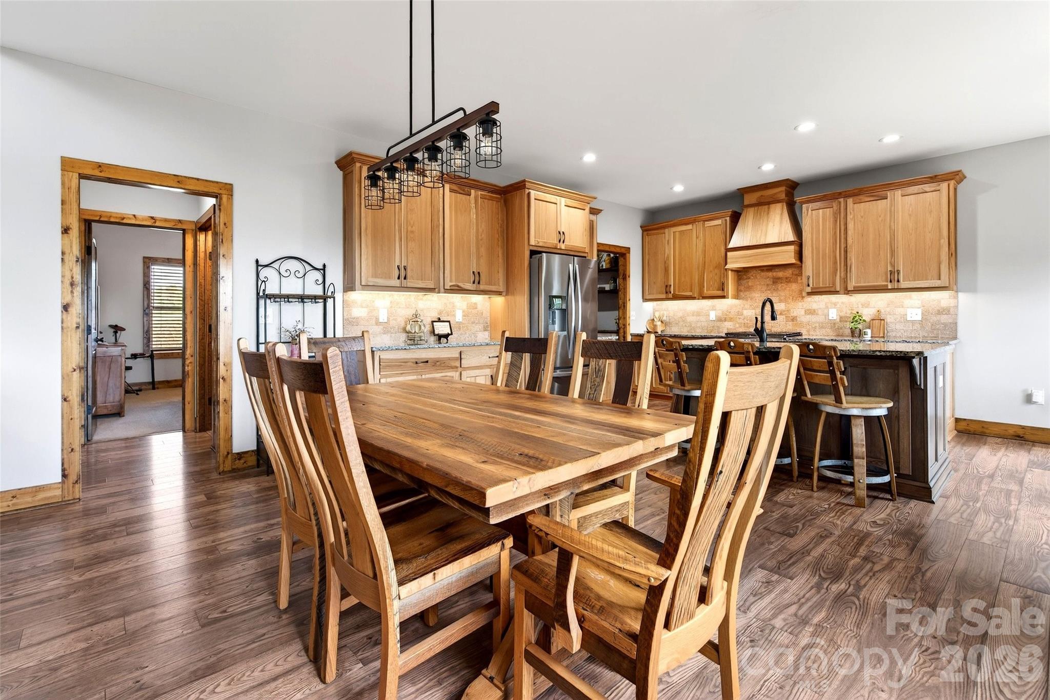 207 Lake Crest Drive #11 — Nebo