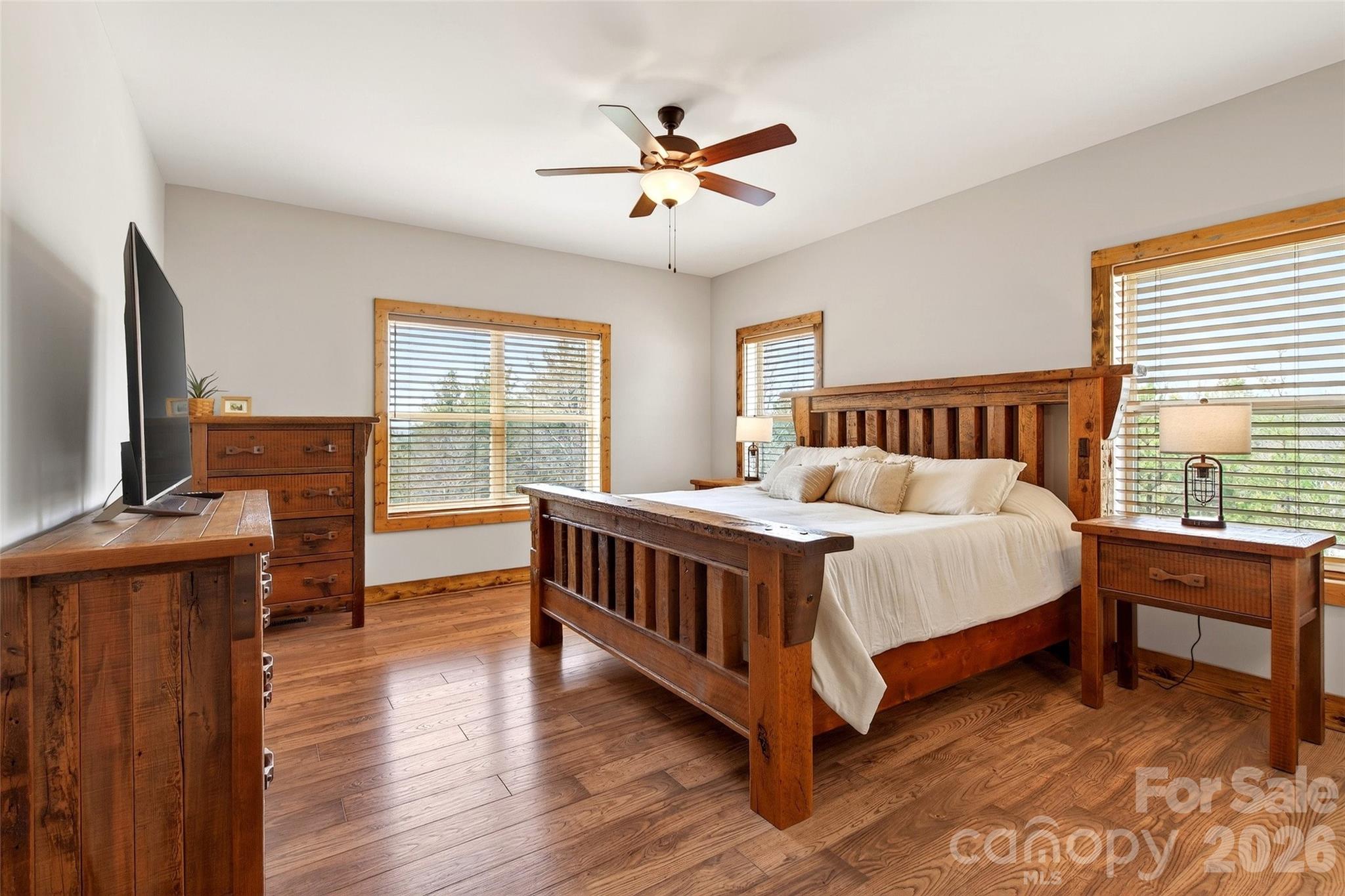 207 Lake Crest Drive #11 — Nebo
