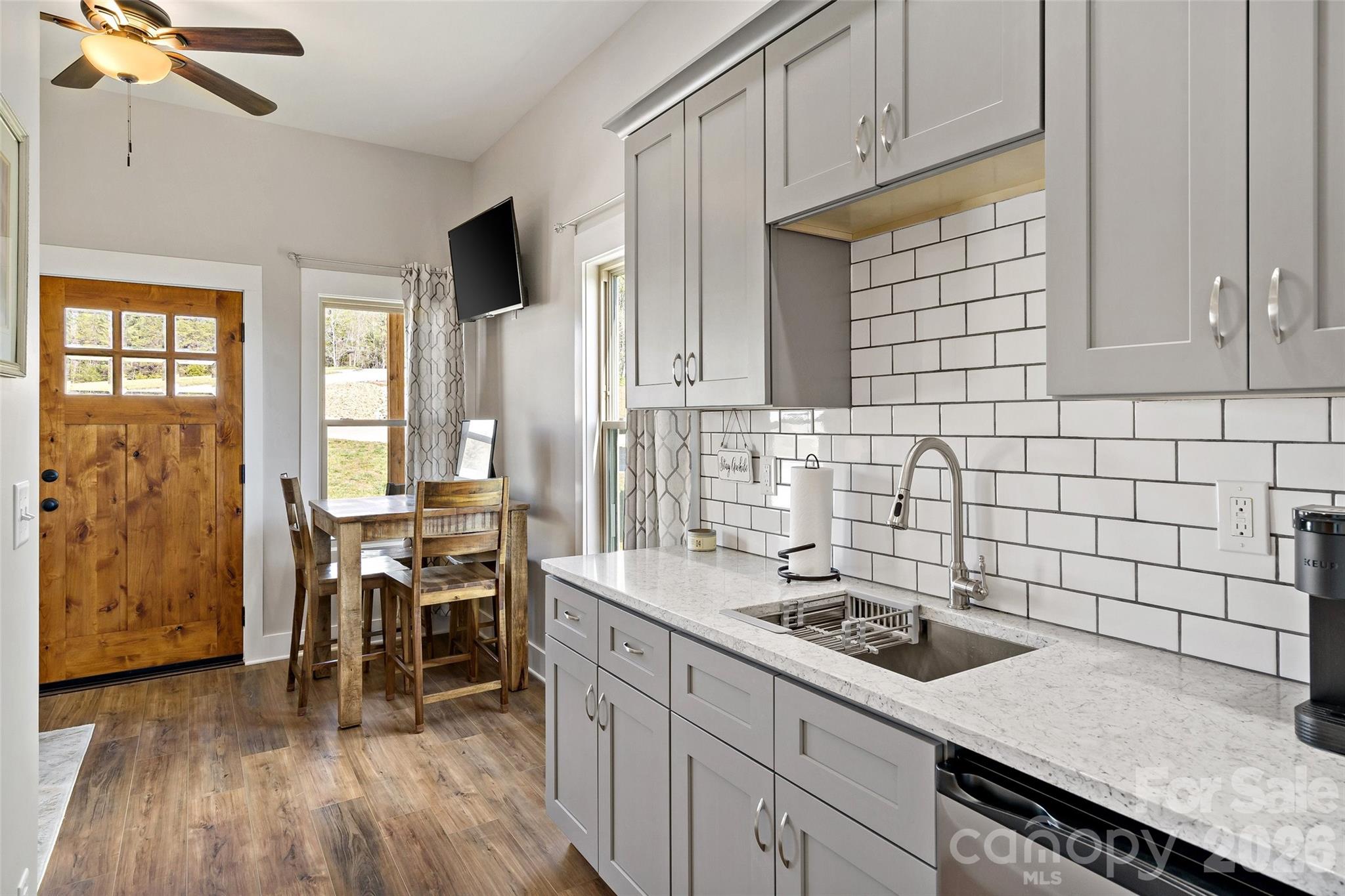 207 Lake Crest Drive #11 — Nebo