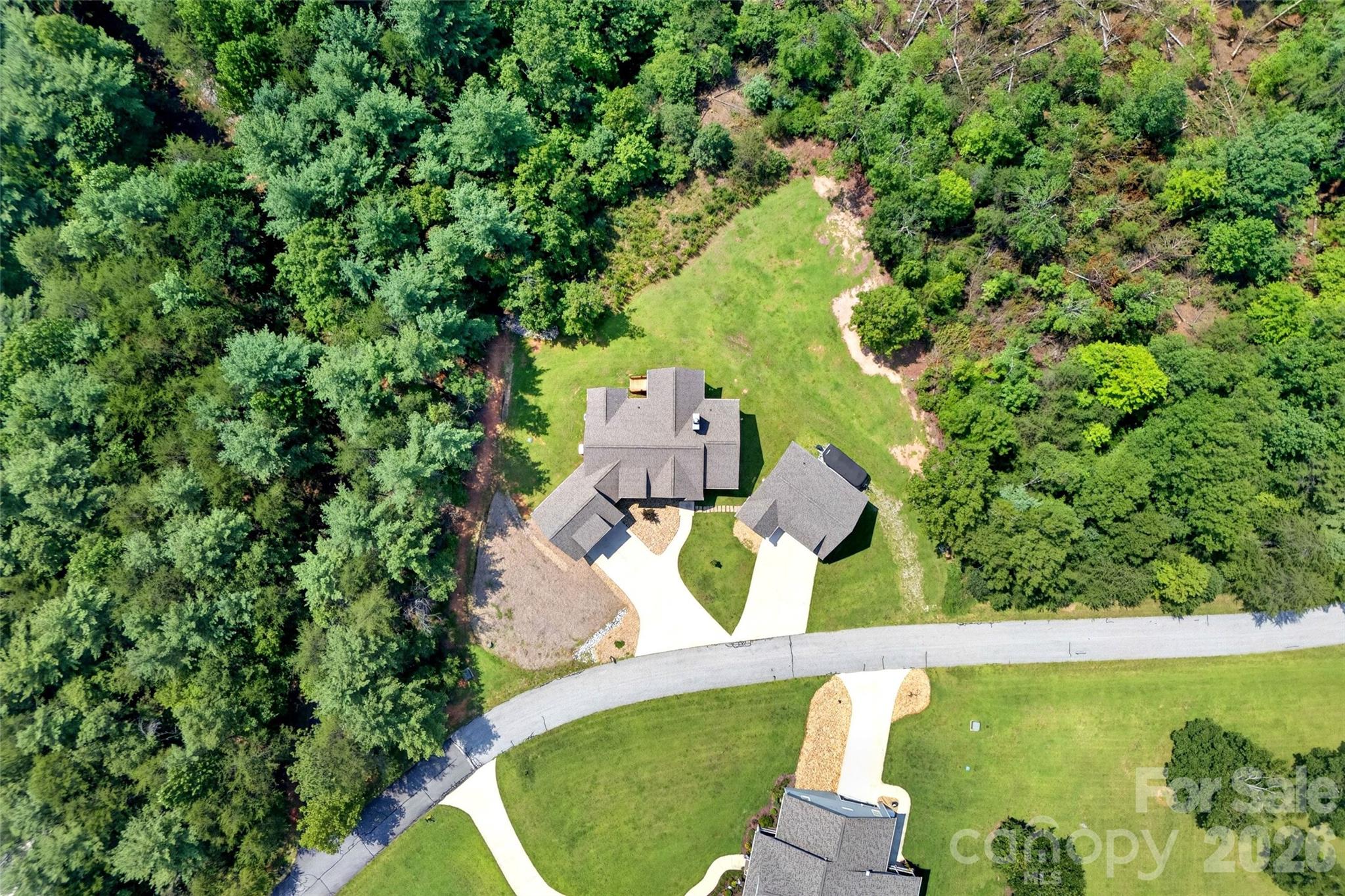 207 Lake Crest Drive #11 — Nebo