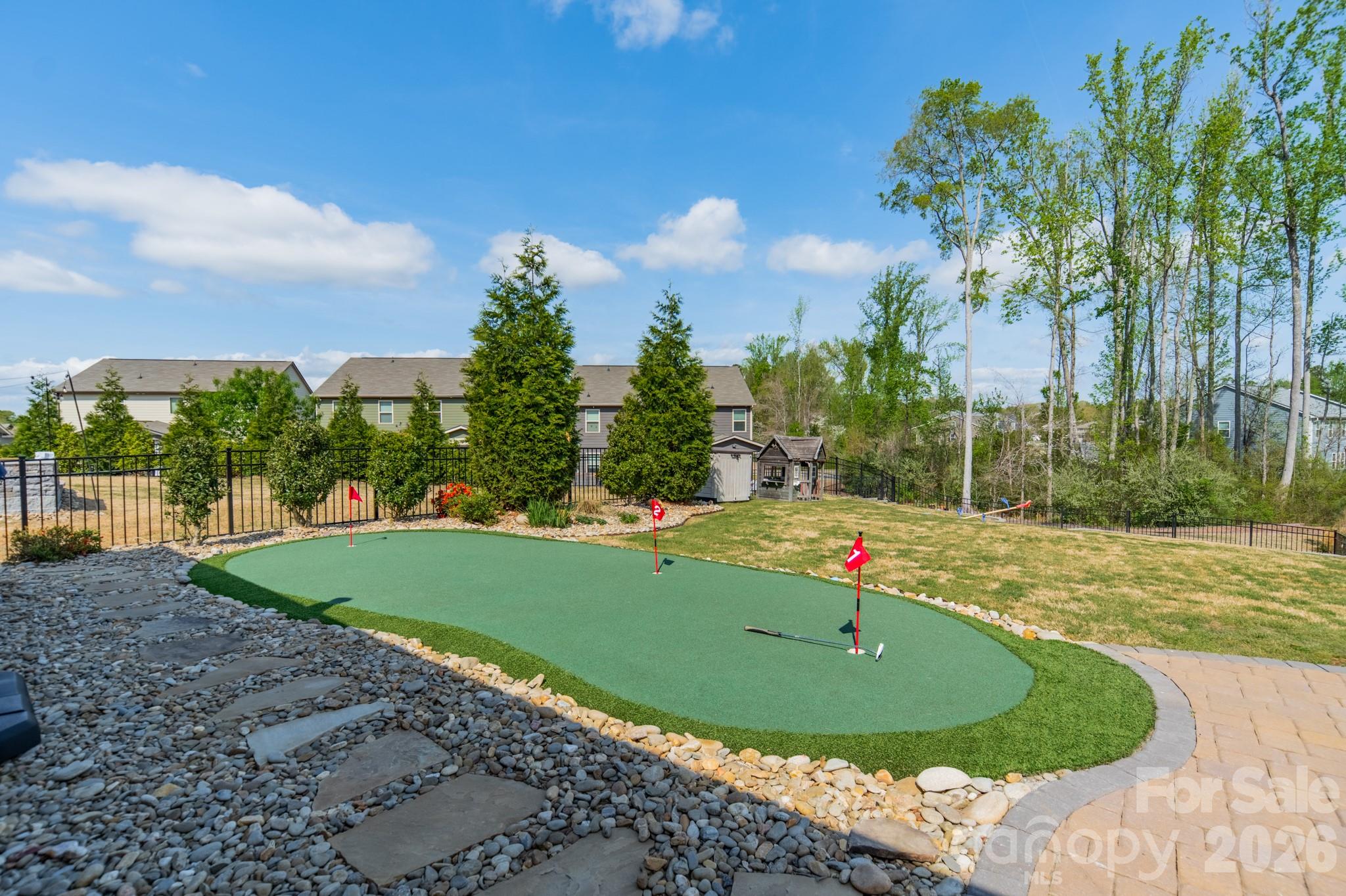 12807 Heath Grove Drive — Huntersville
