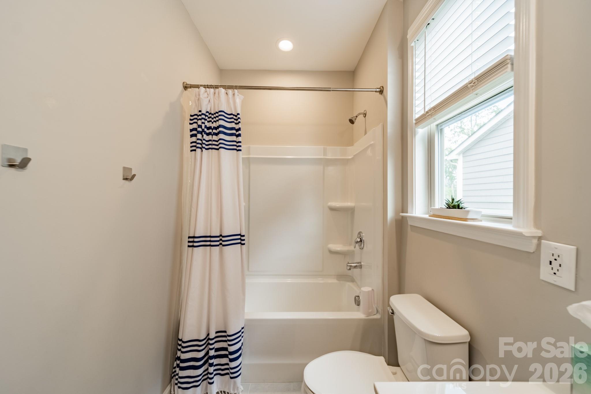 12807 Heath Grove Drive — Huntersville