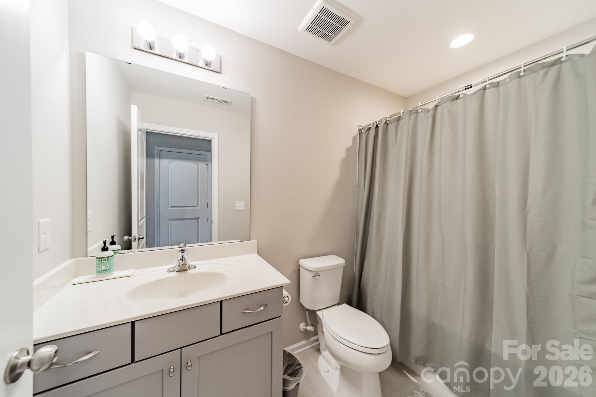 12807 Heath Grove Drive — Huntersville