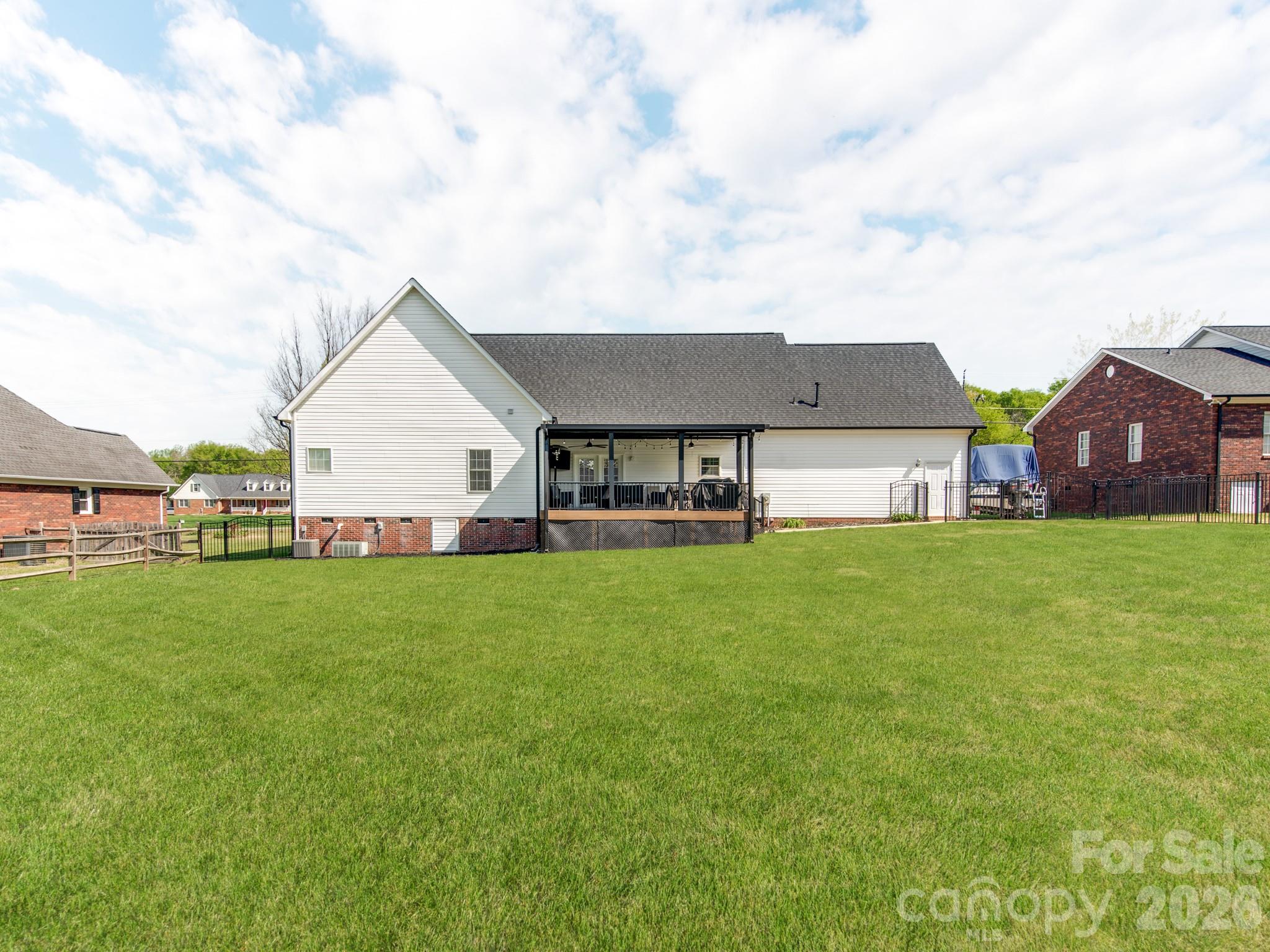2261 Stallings Road — Harrisburg