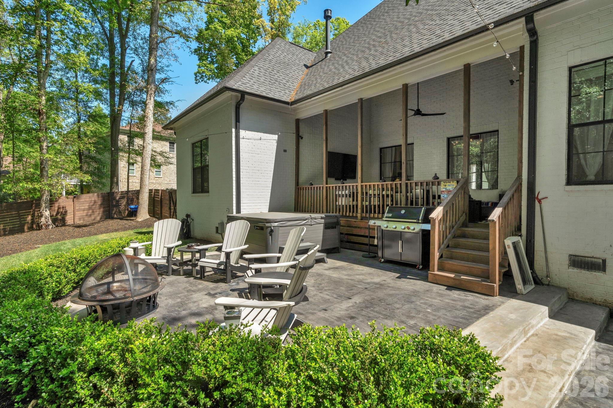 365 Stone Cliff Lane — Clover