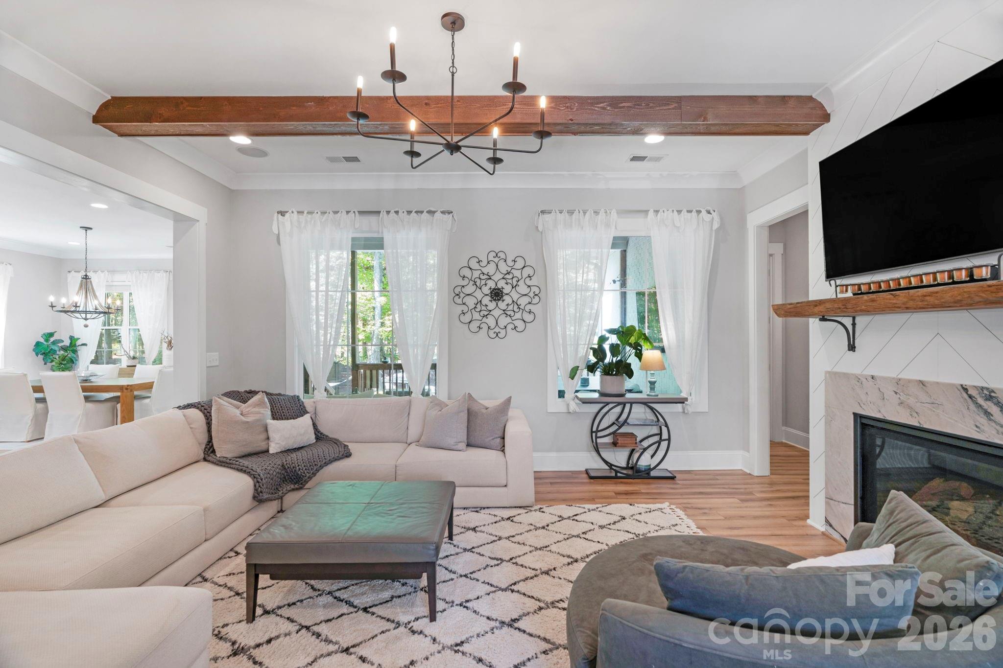 365 Stone Cliff Lane — Clover