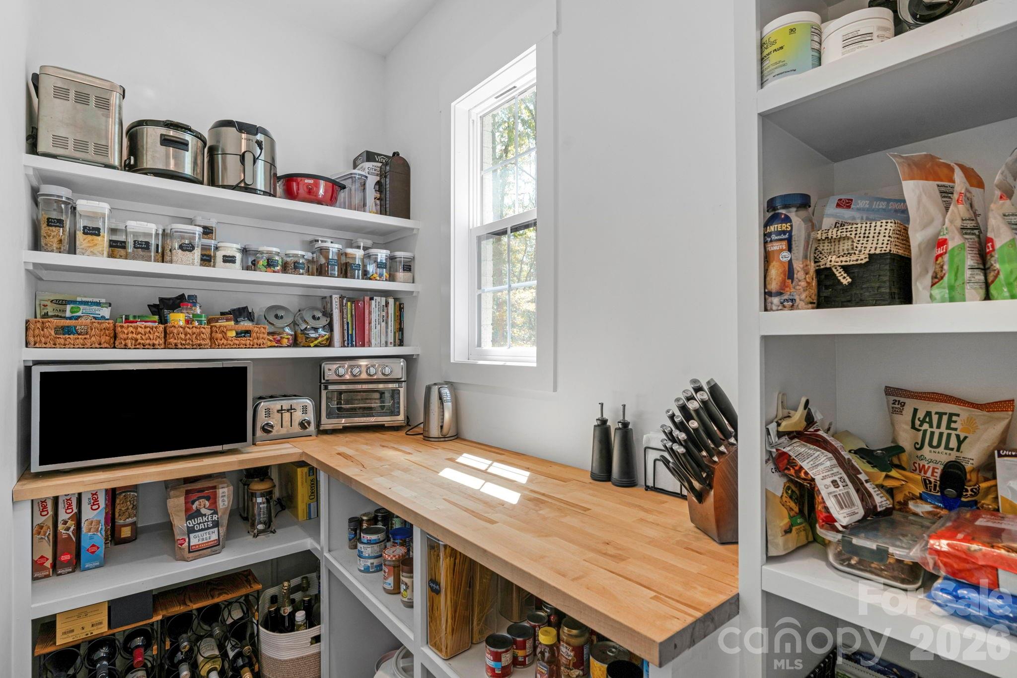 365 Stone Cliff Lane — Clover