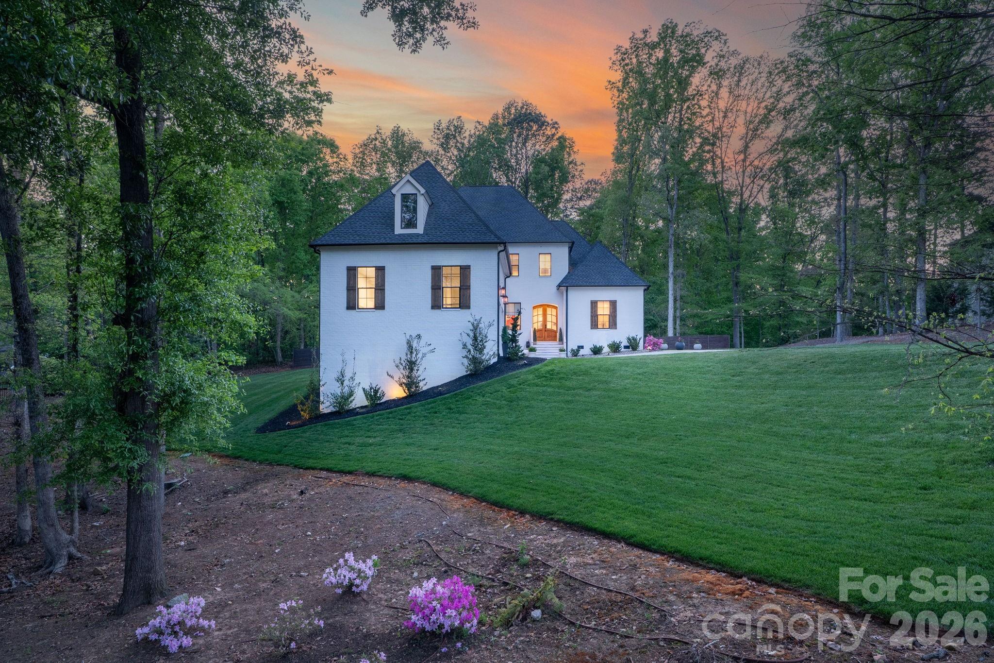 365 Stone Cliff Lane — Clover