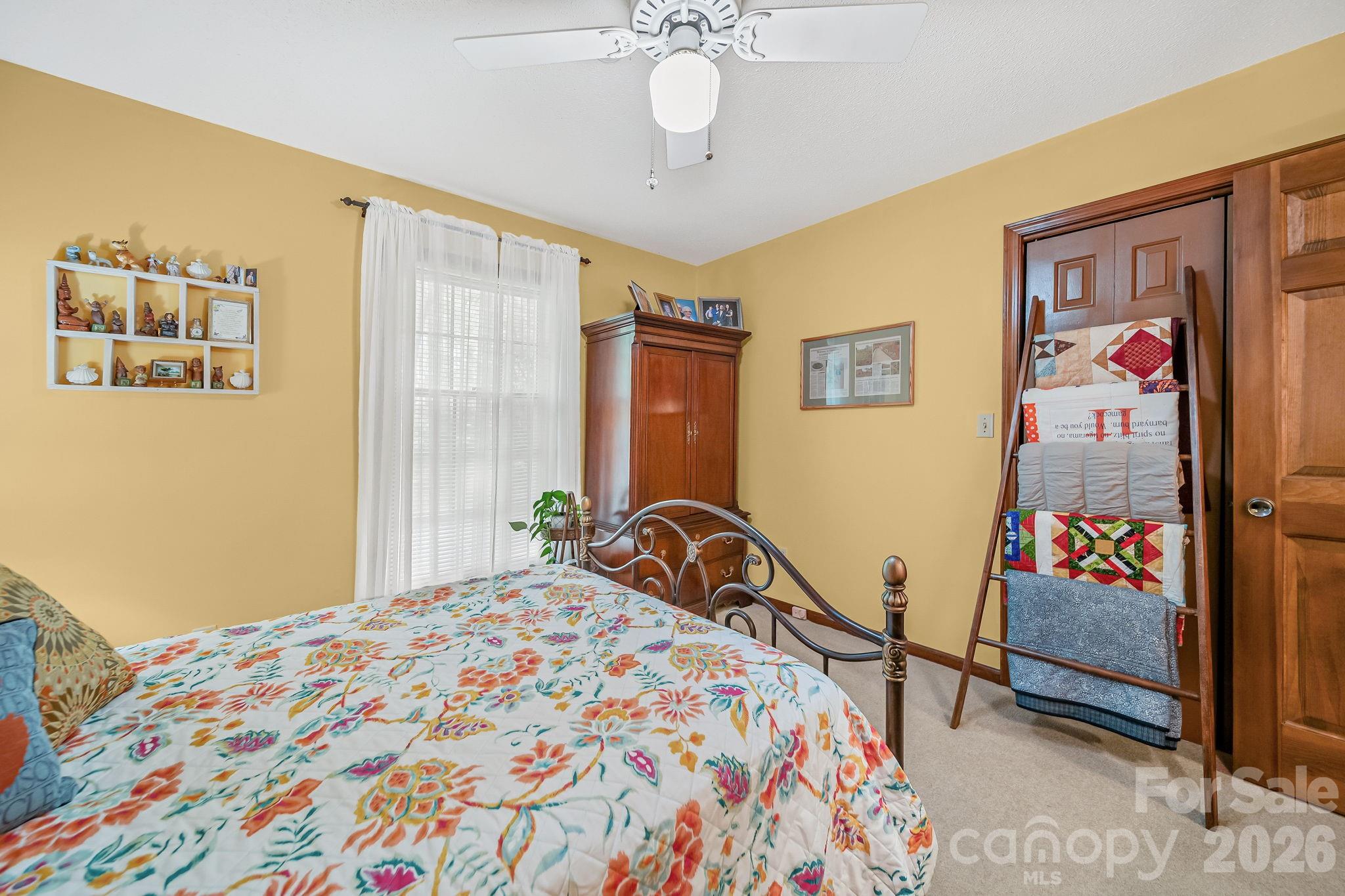 2056 Lawrence Road — Clover