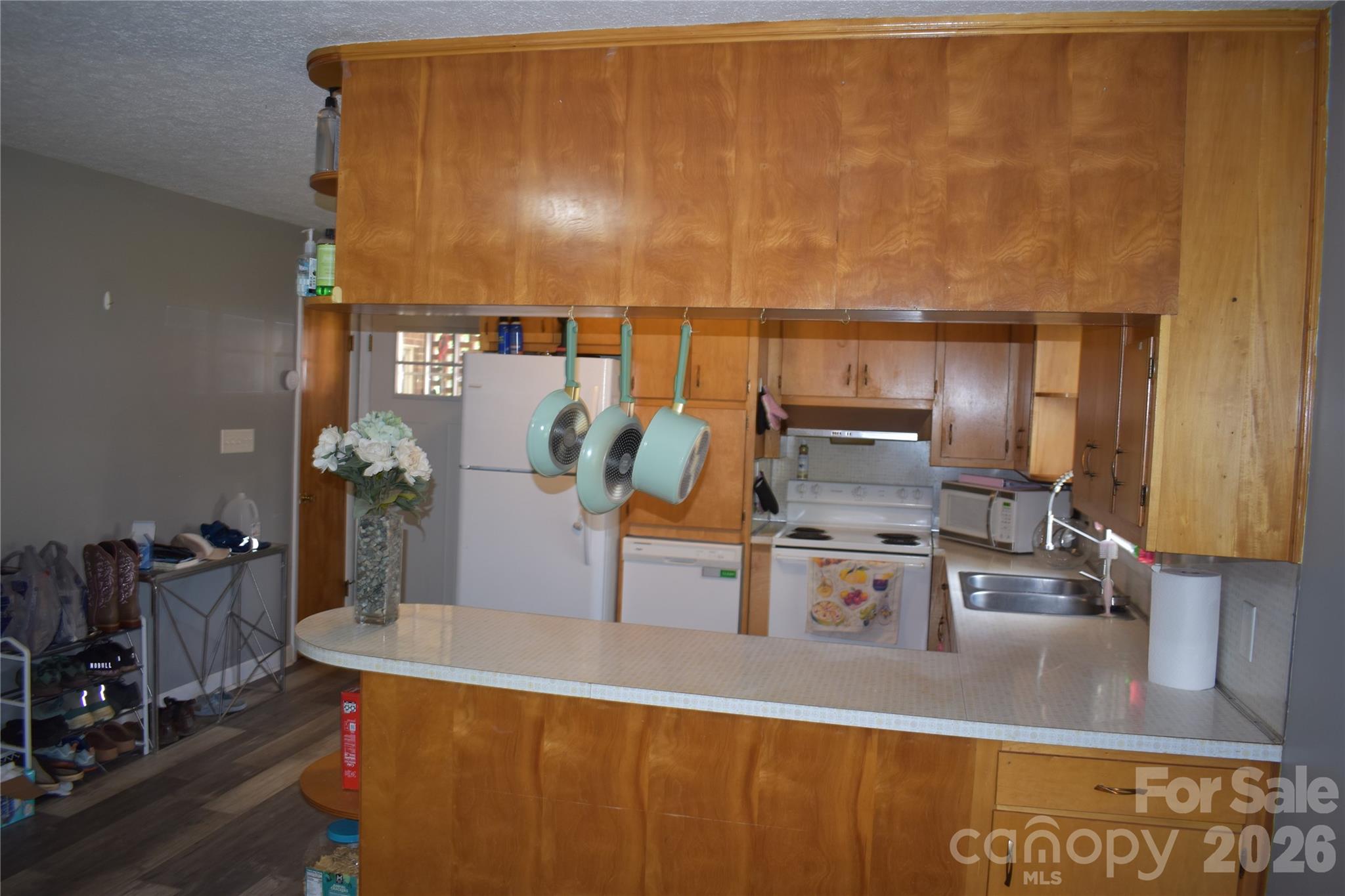 103 Regina Drive — Morganton