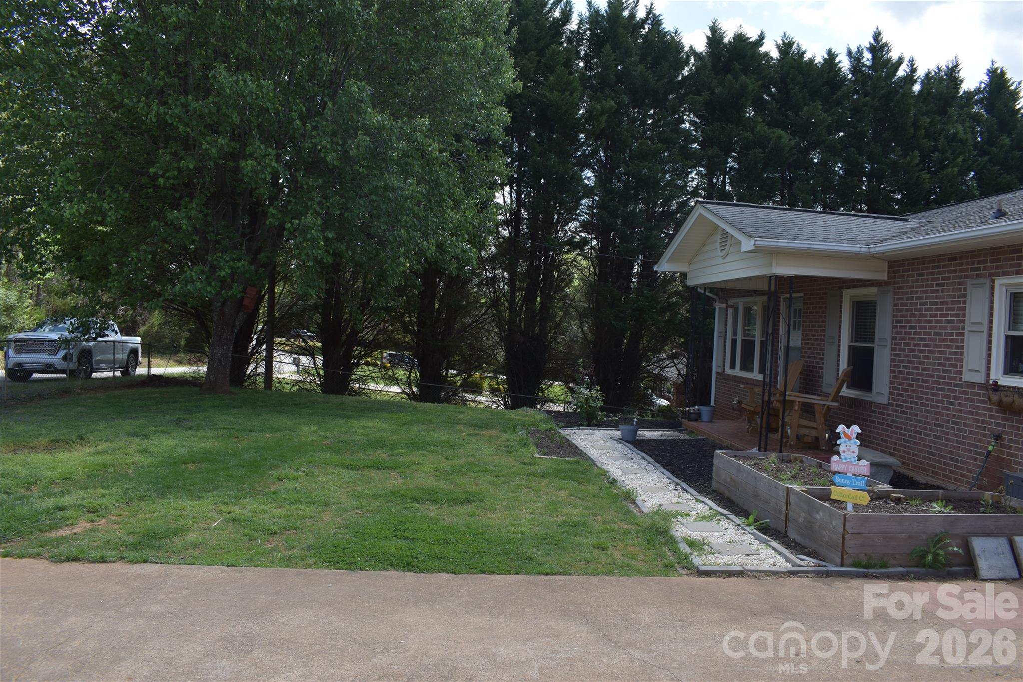 103 Regina Drive — Morganton
