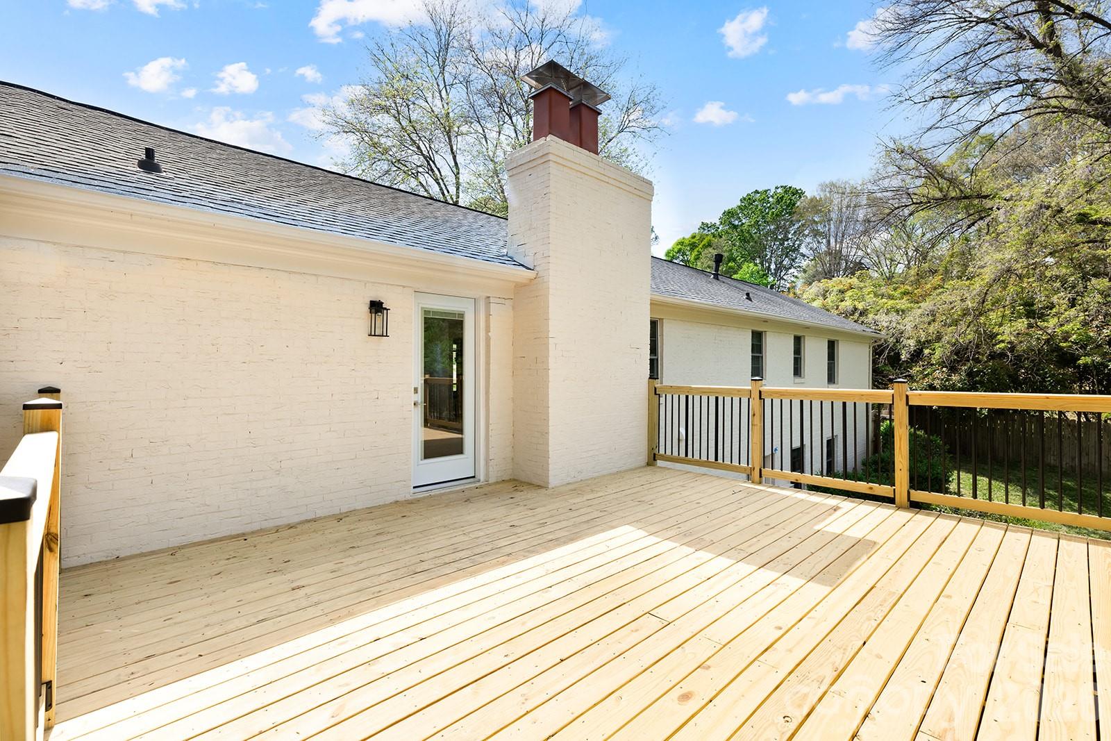 100 Chadmore Drive — Charlotte