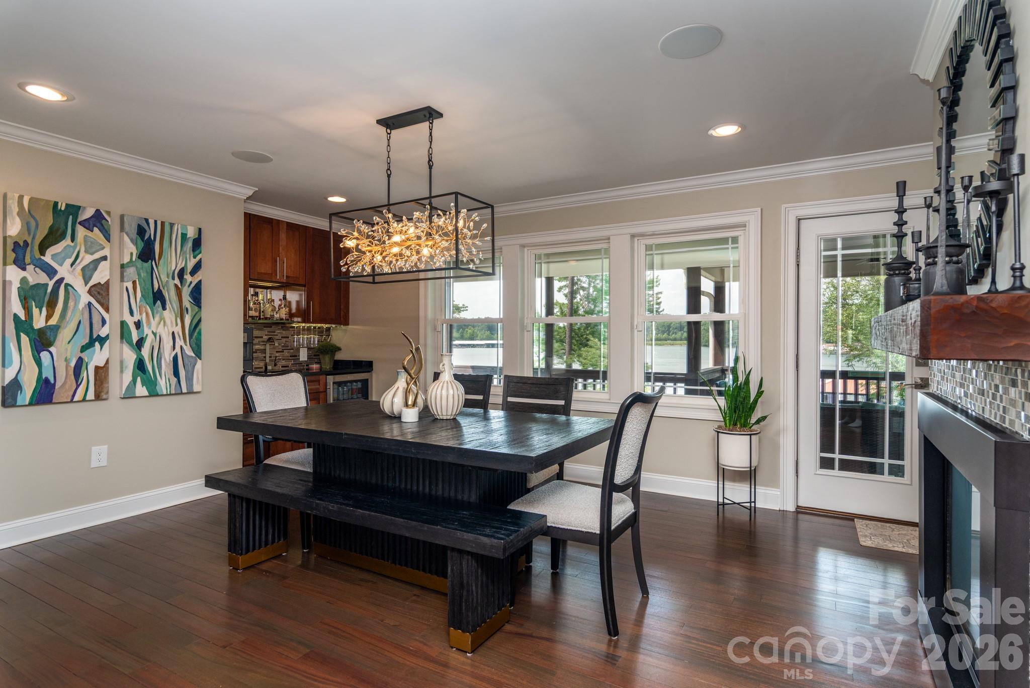 7144 Lynbrook Creek Road — Denver