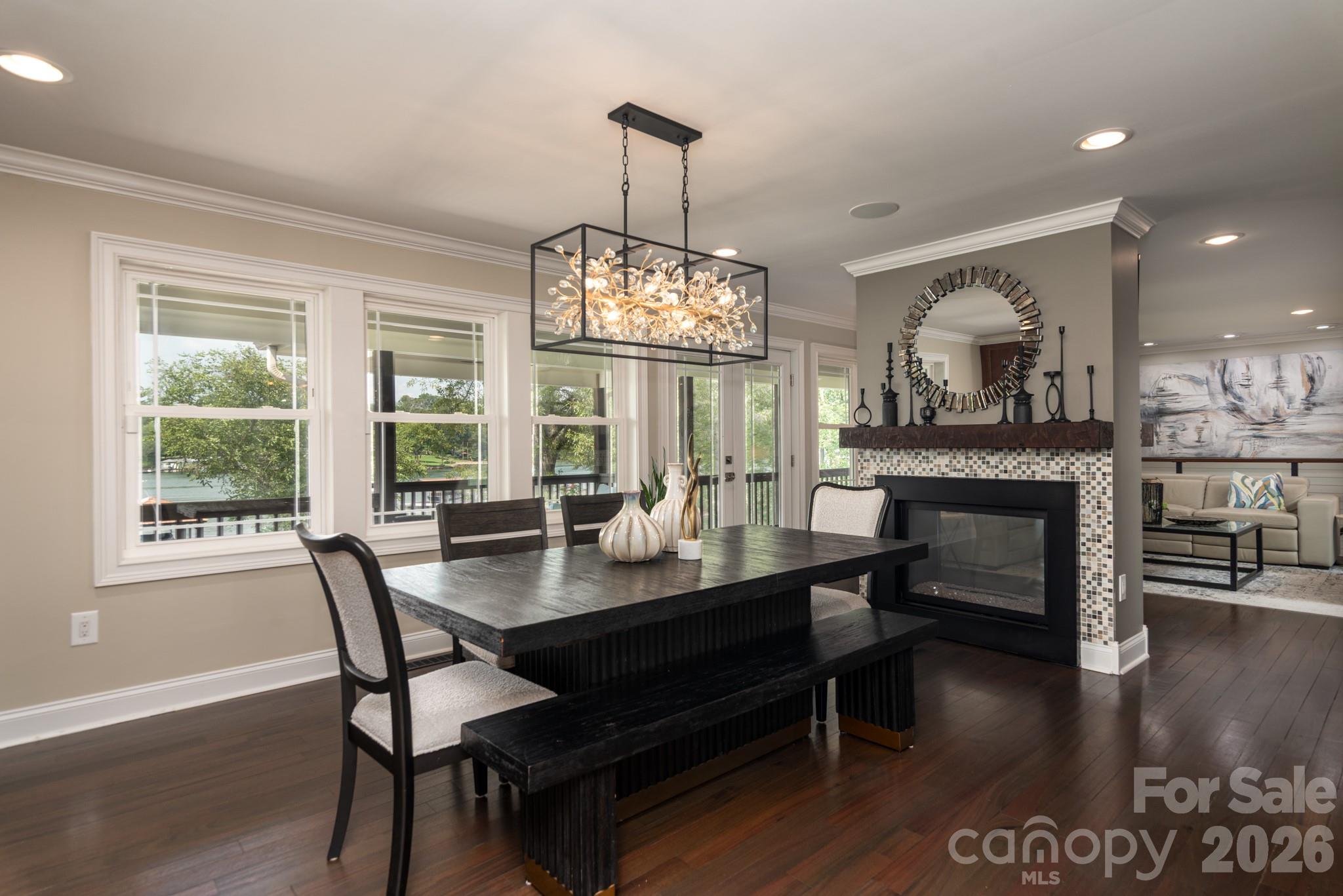 7144 Lynbrook Creek Road — Denver