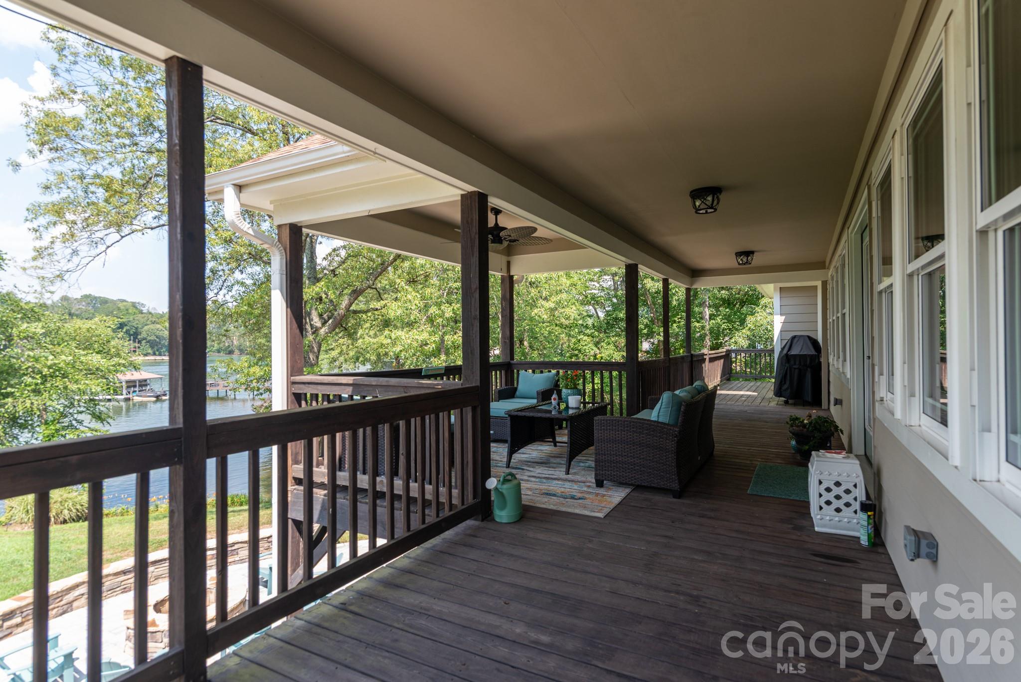 7144 Lynbrook Creek Road — Denver