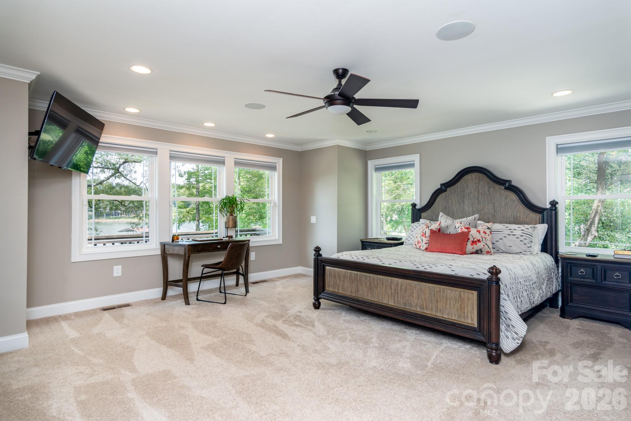 7144 Lynbrook Creek Road — Denver