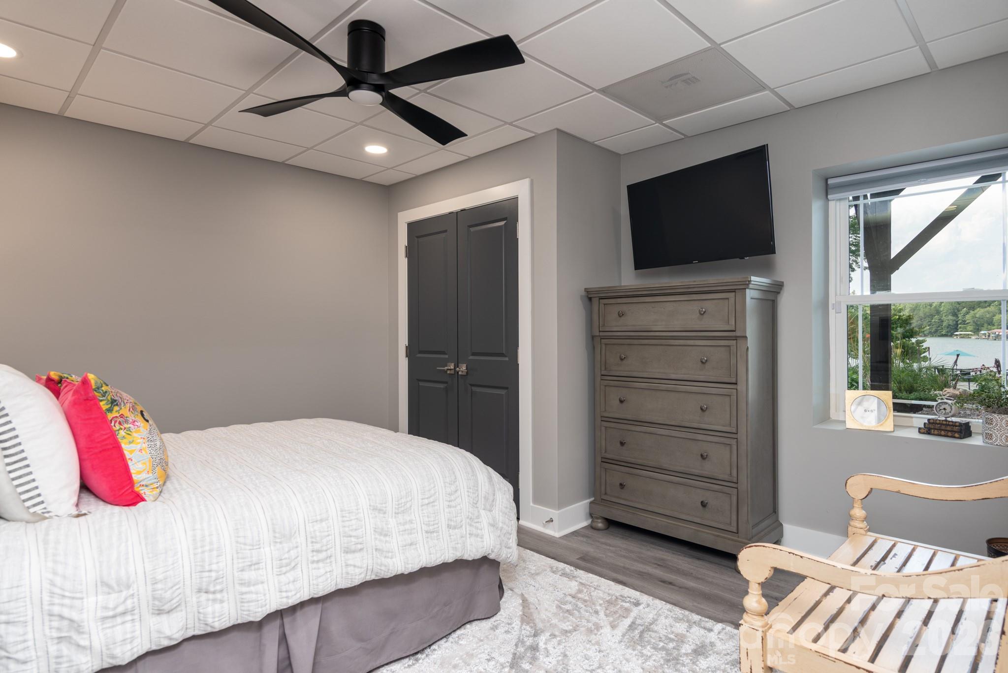 7144 Lynbrook Creek Road — Denver