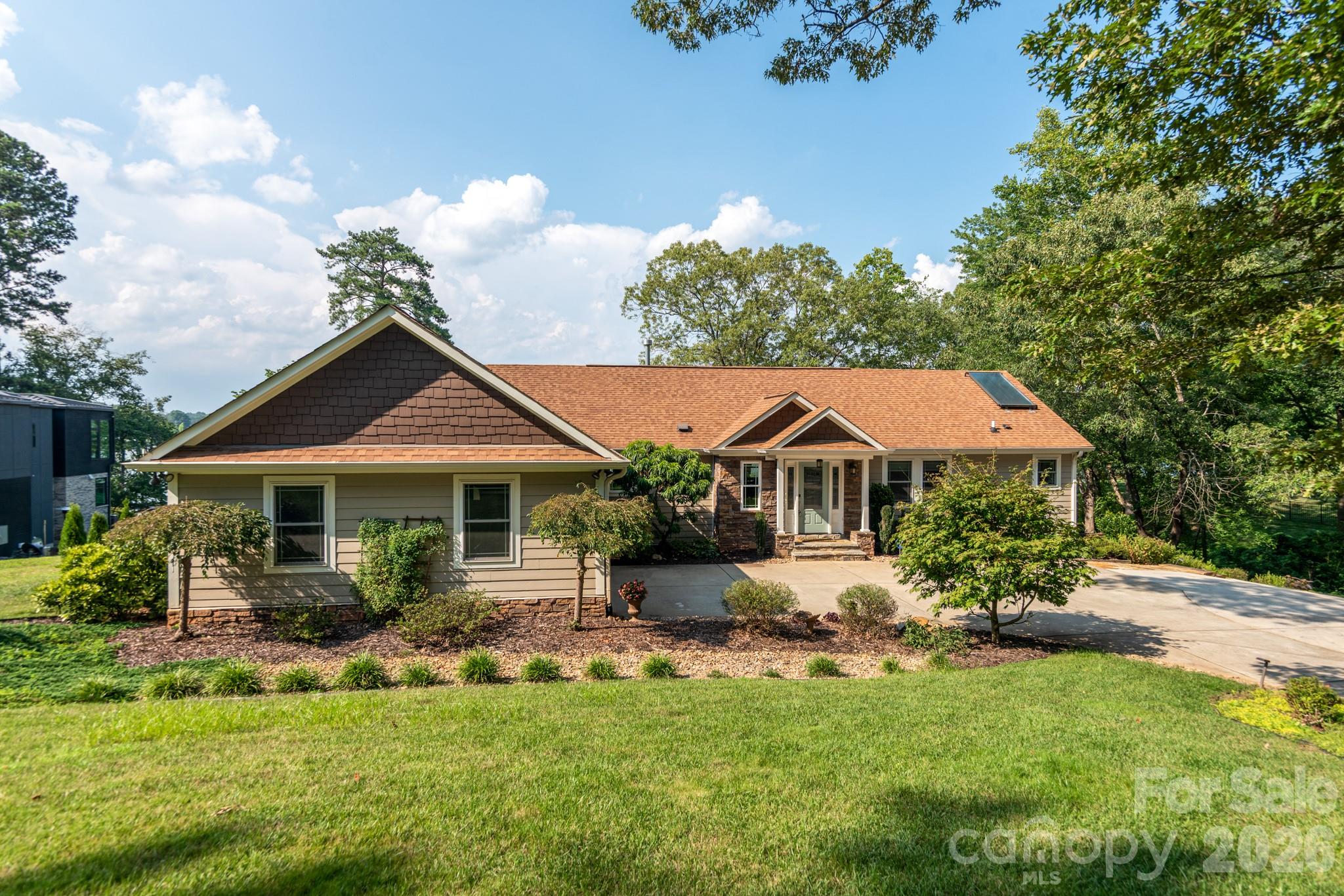 7144 Lynbrook Creek Road — Denver