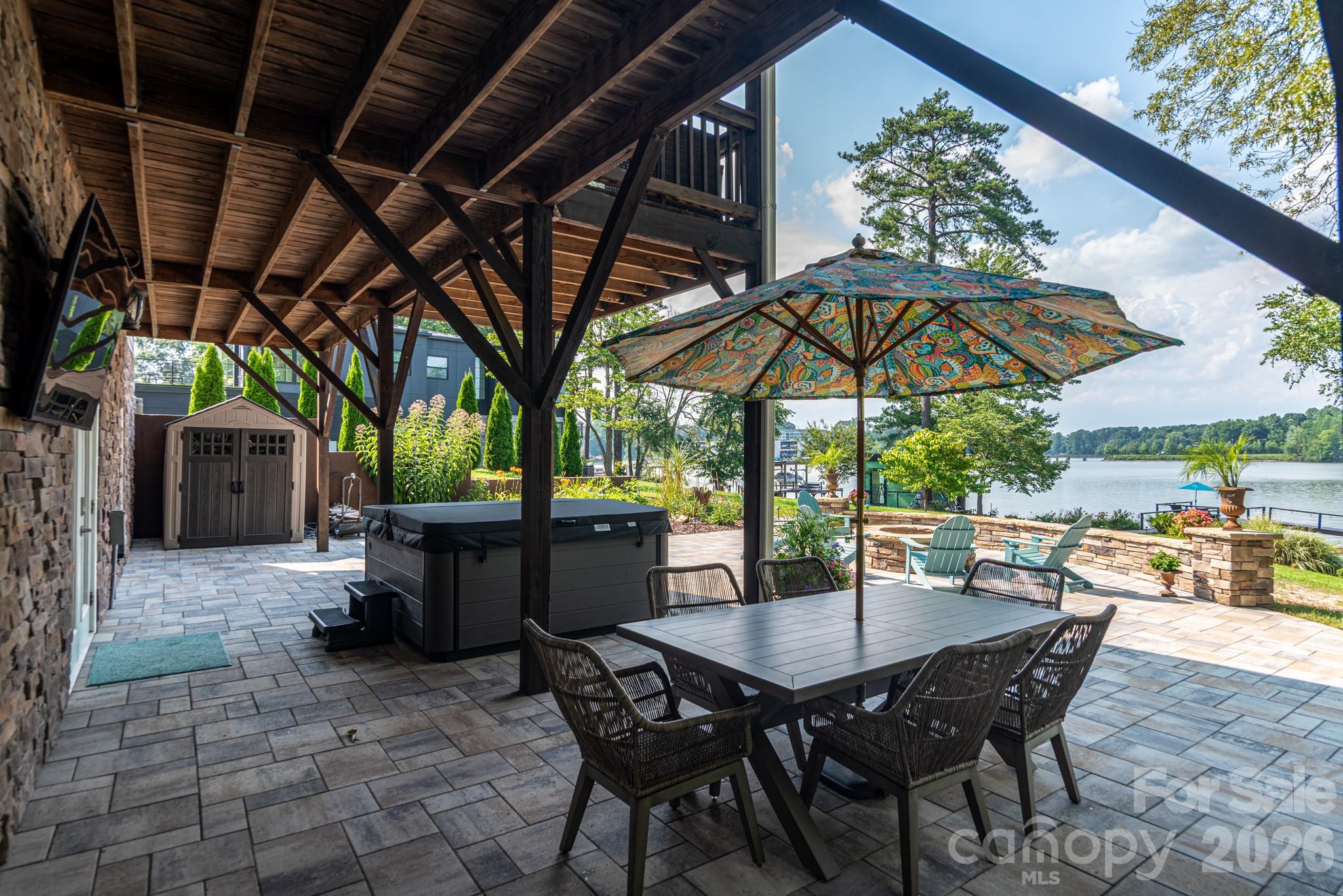 7144 Lynbrook Creek Road — Denver
