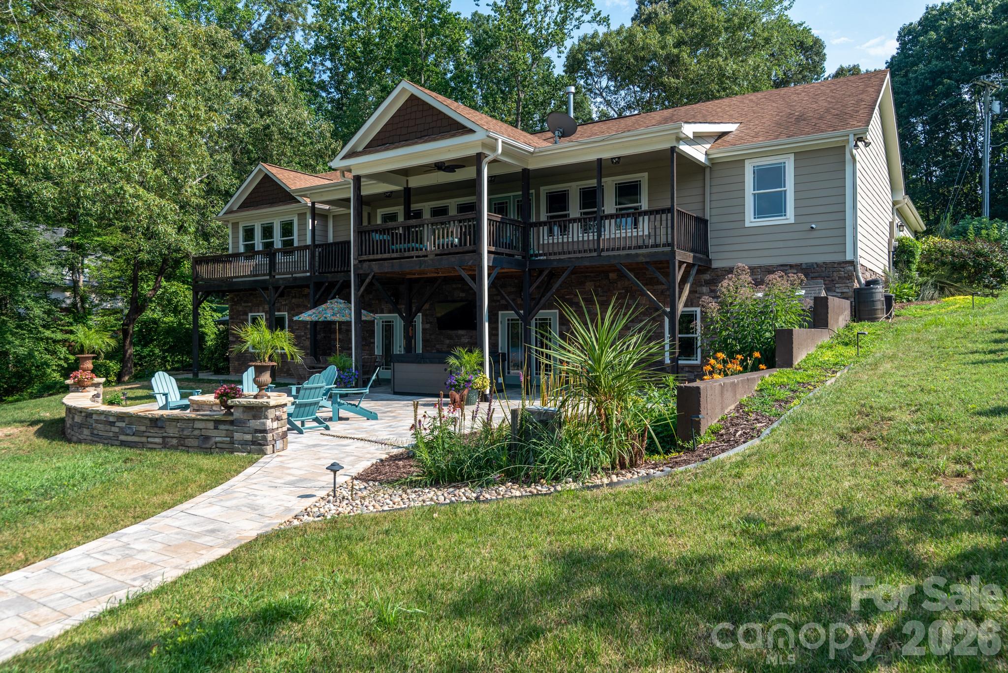 7144 Lynbrook Creek Road — Denver