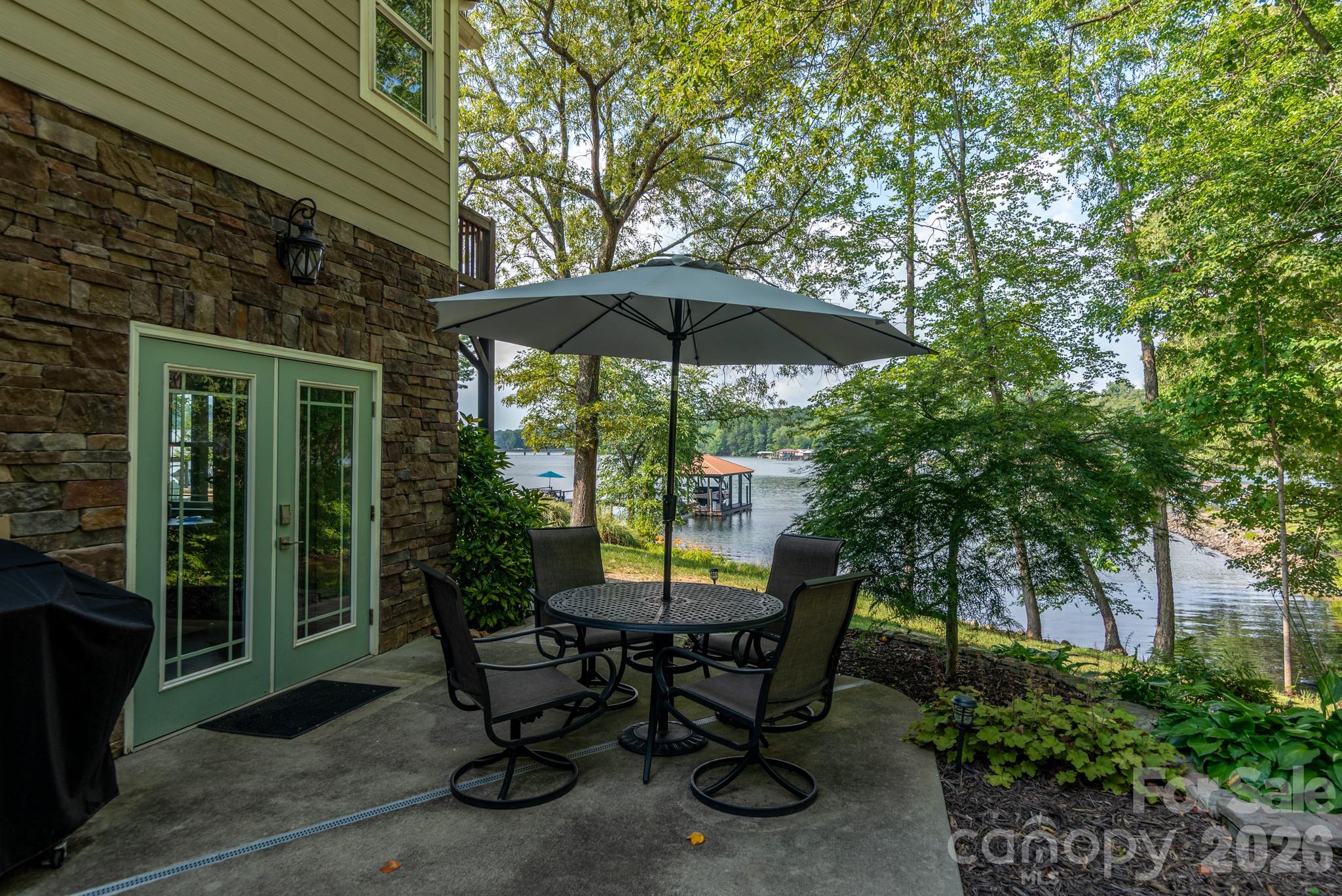 7144 Lynbrook Creek Road — Denver