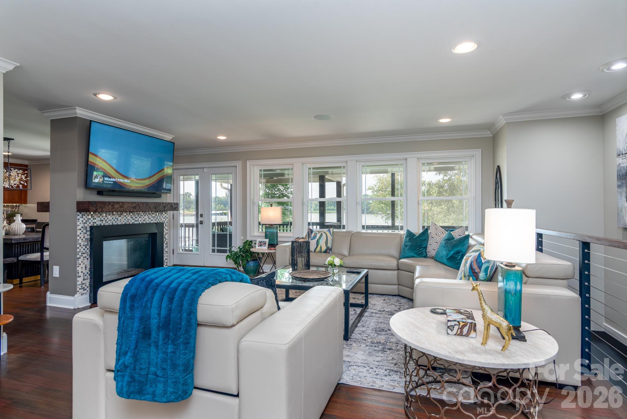 7144 Lynbrook Creek Road — Denver
