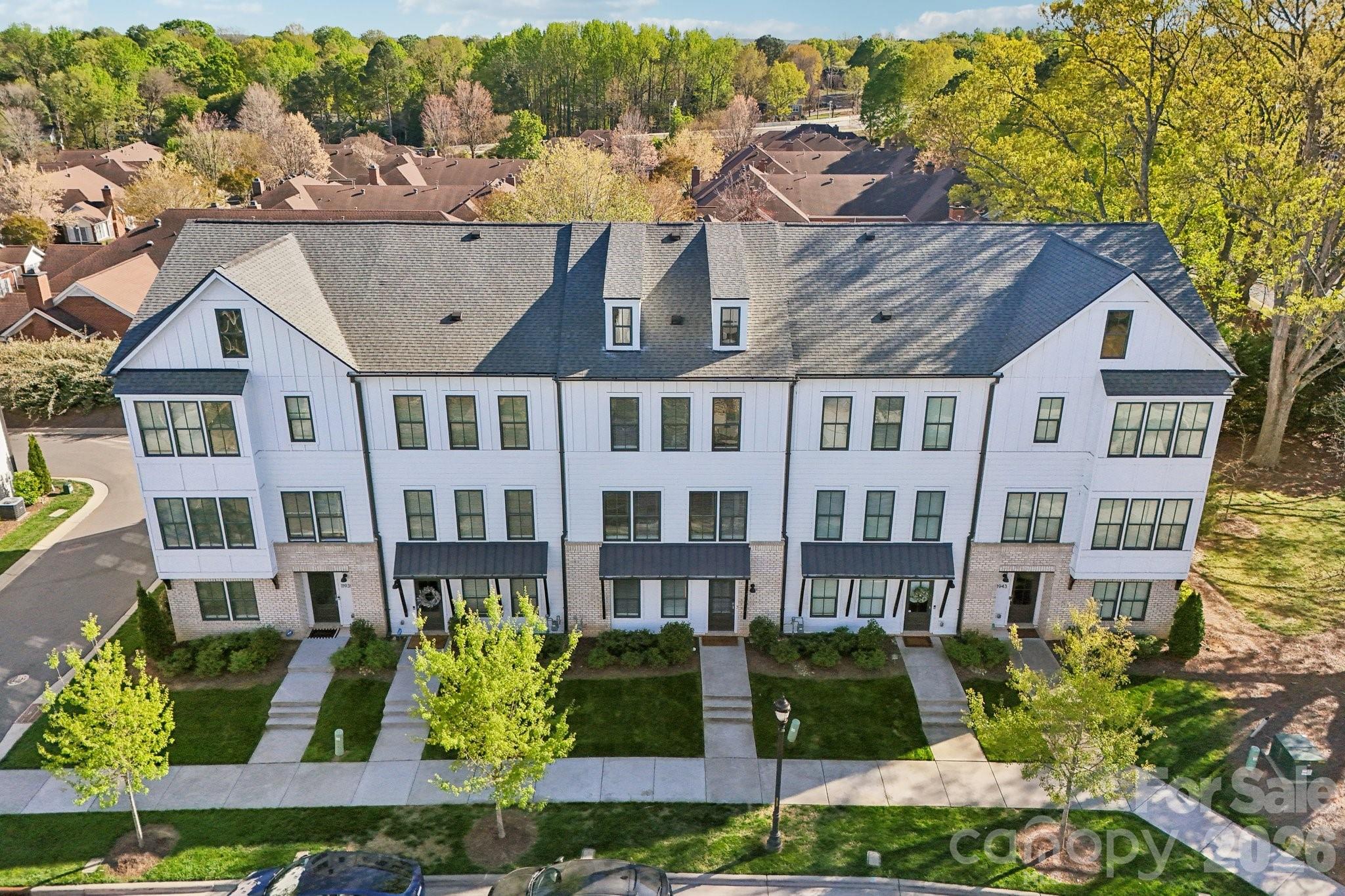 11939 Fiddlers Roof Lane — Charlotte