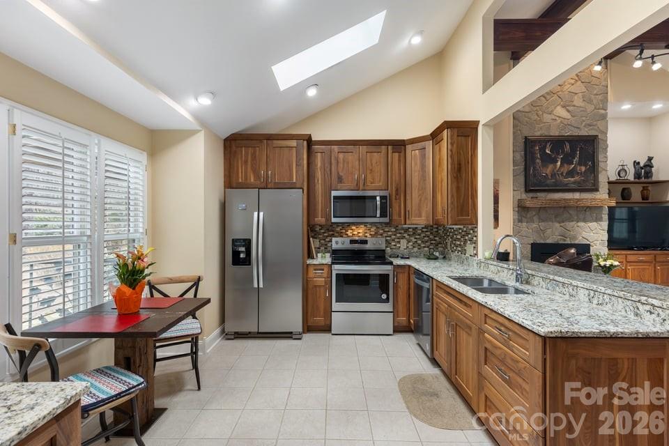 174 Garnet Rock Trail — Highlands