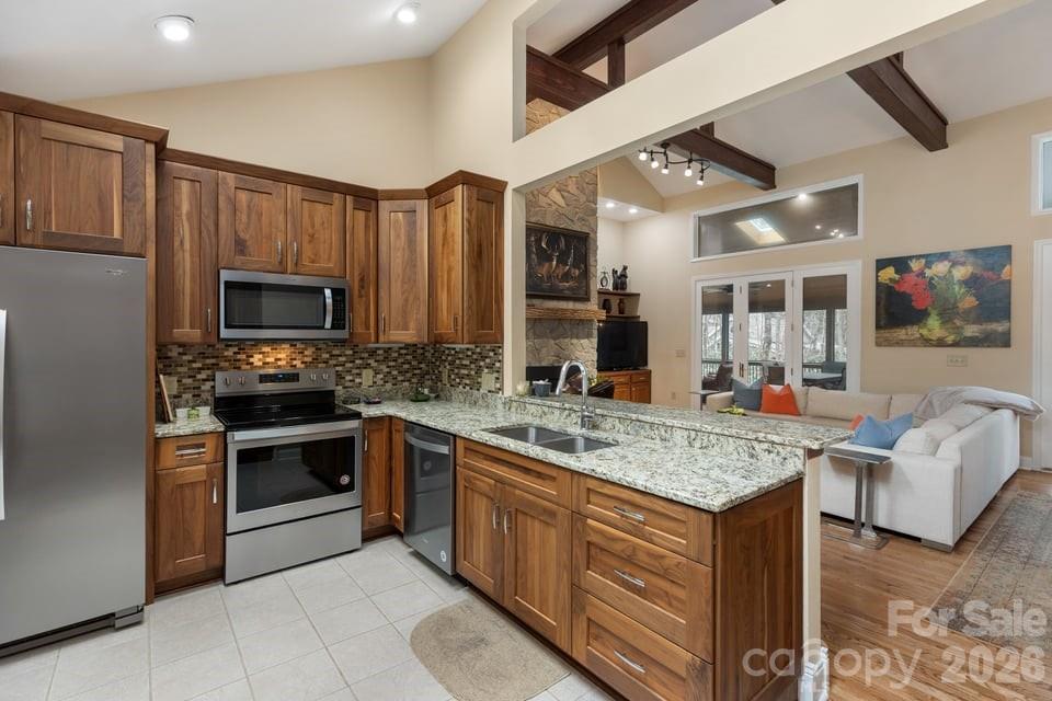174 Garnet Rock Trail — Highlands