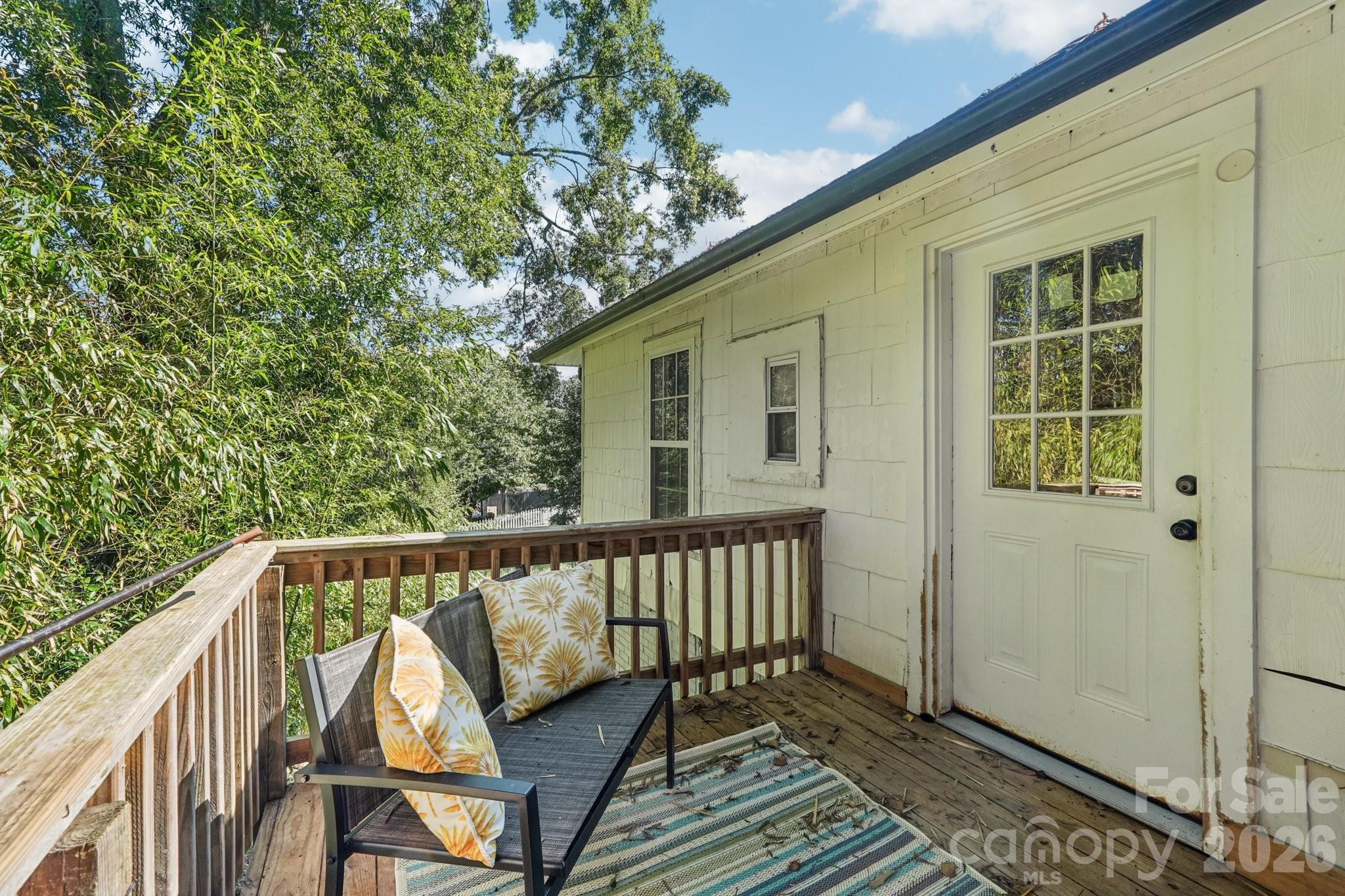 911 Elm Street — Kannapolis