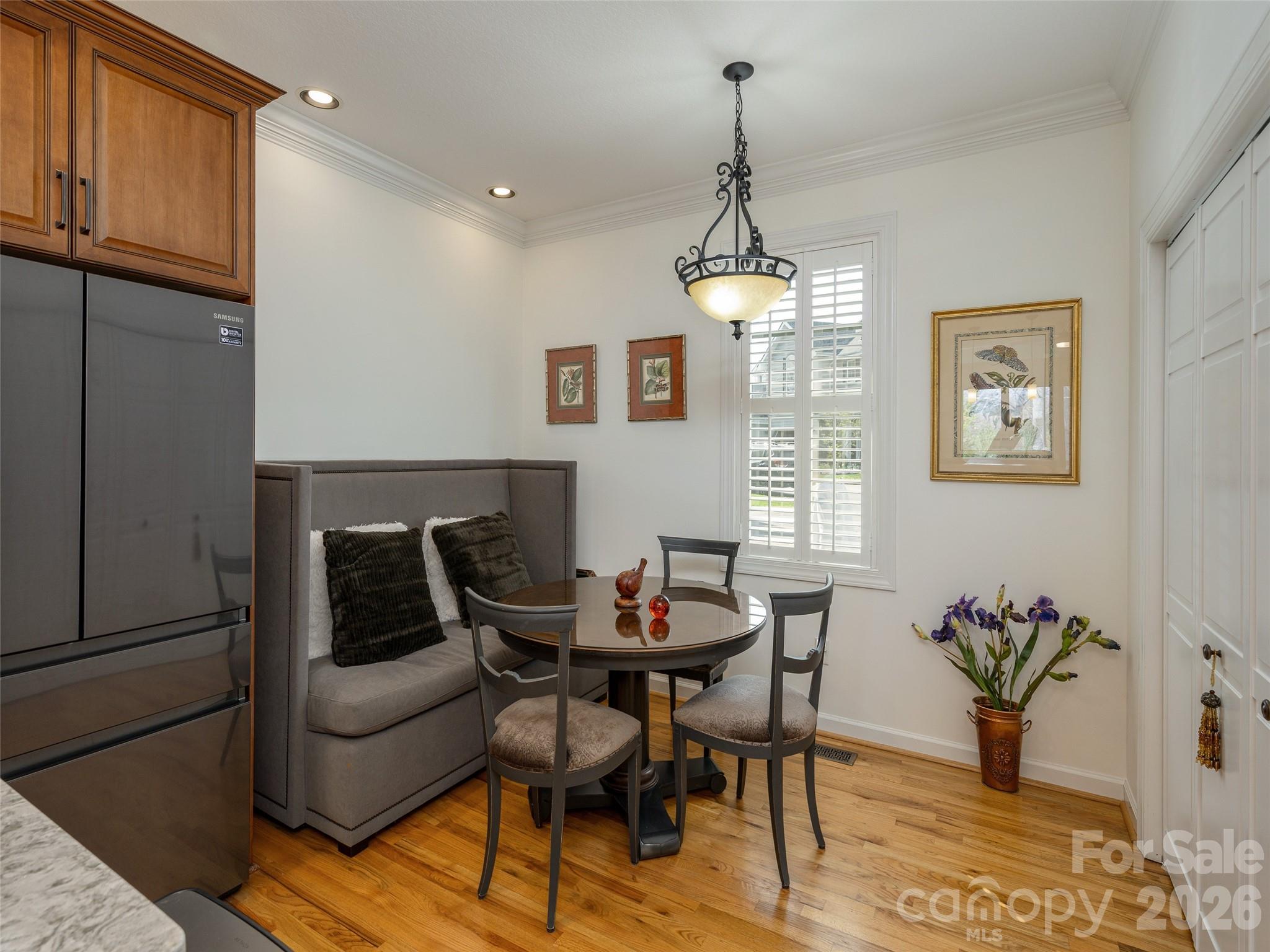 83 Towne Place Drive — Hendersonville