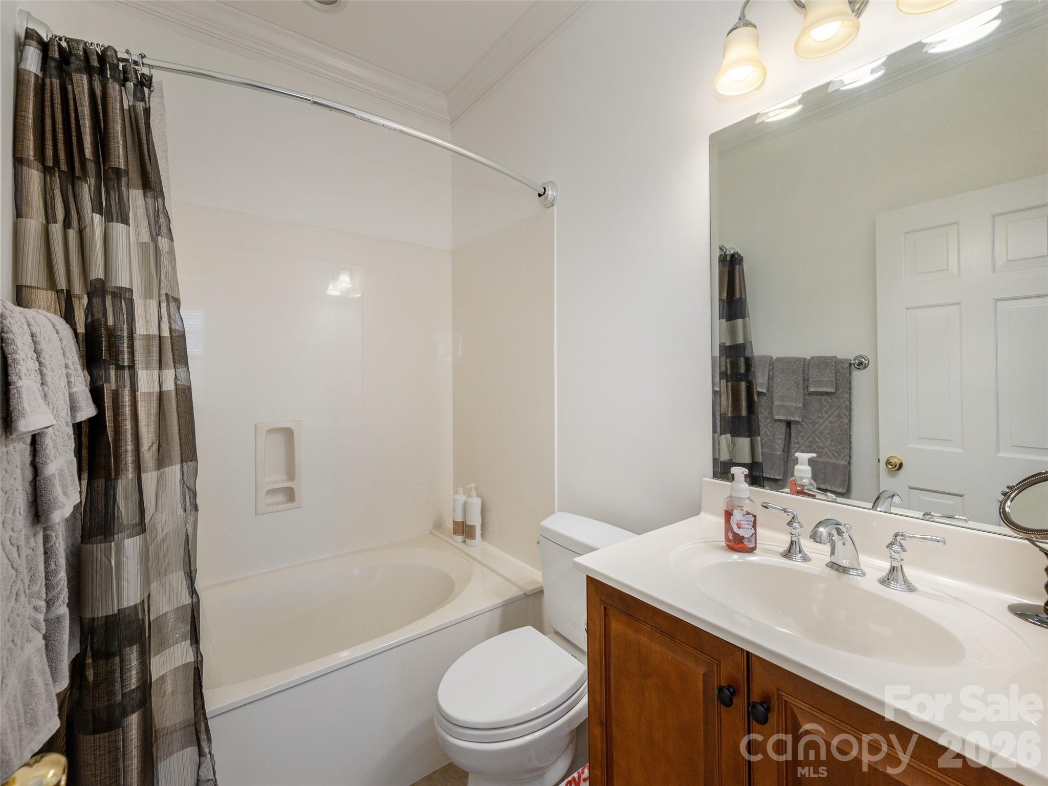 83 Towne Place Drive — Hendersonville