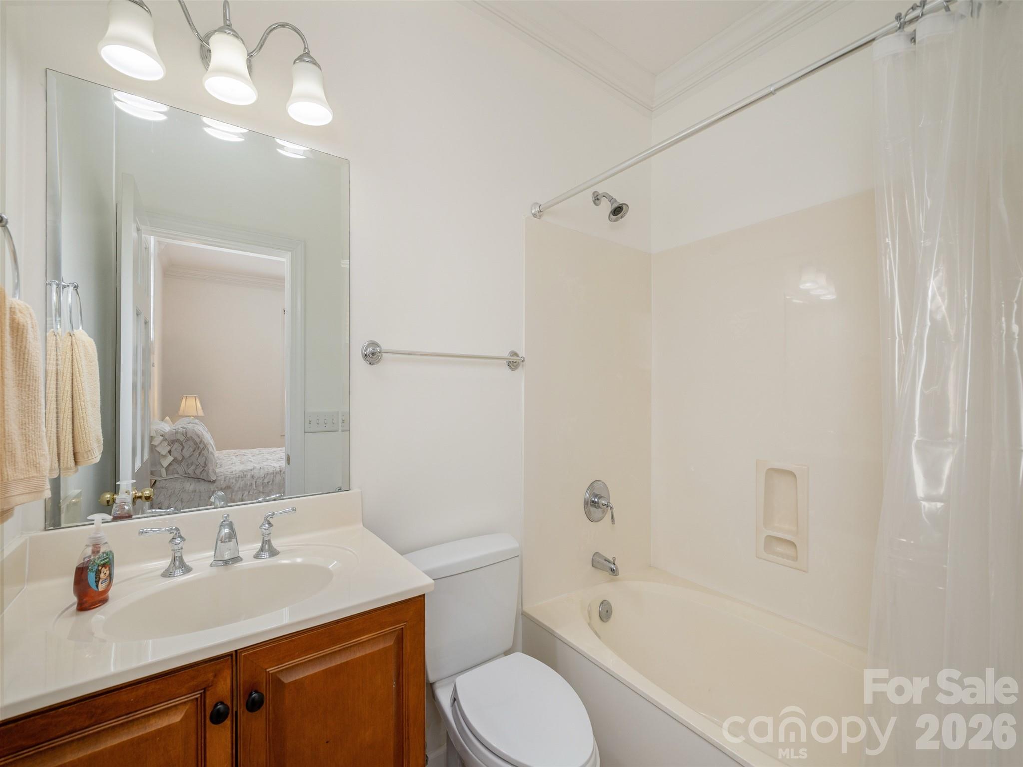 83 Towne Place Drive — Hendersonville