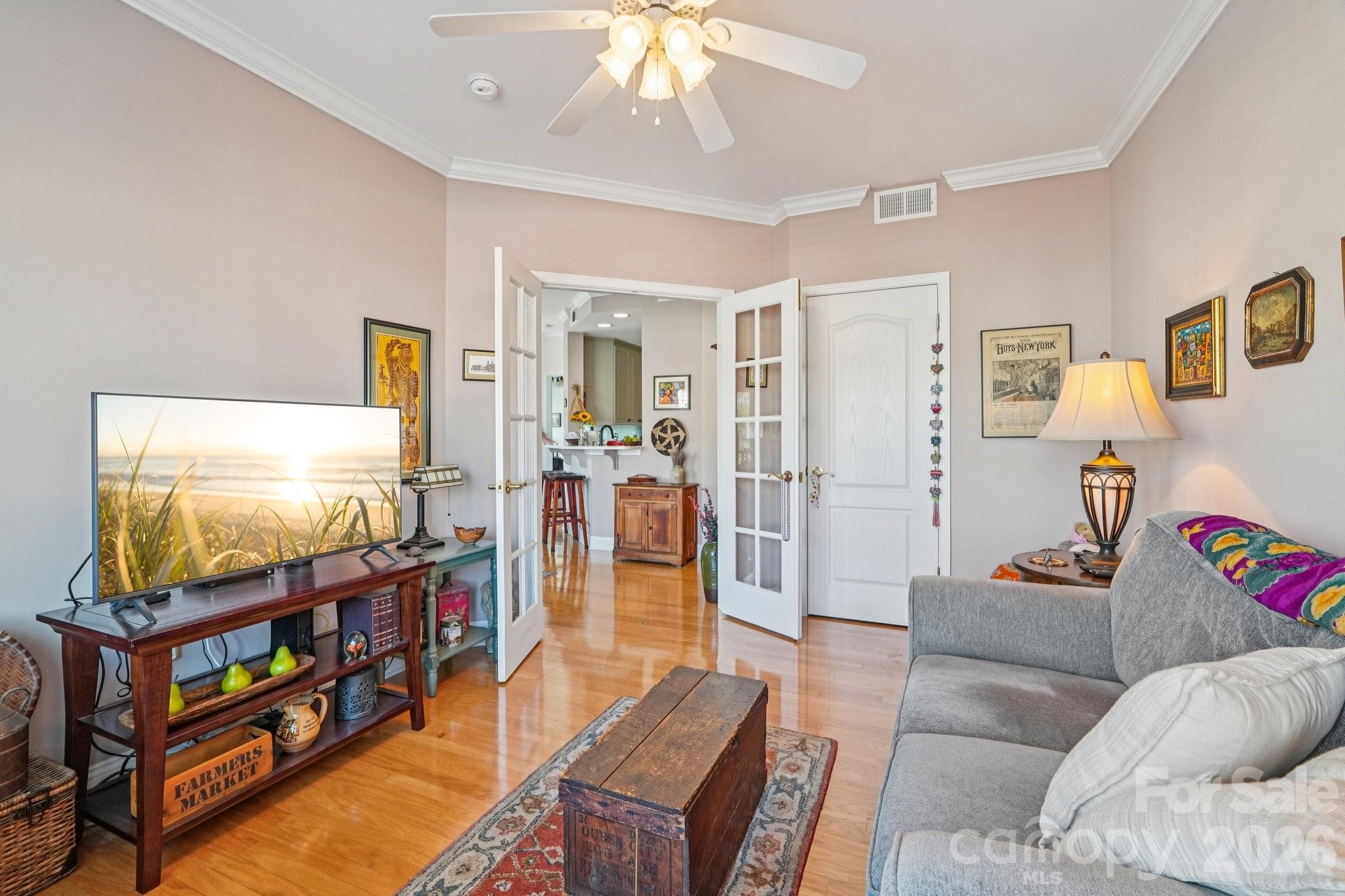 401 N Church Street #408 — Charlotte