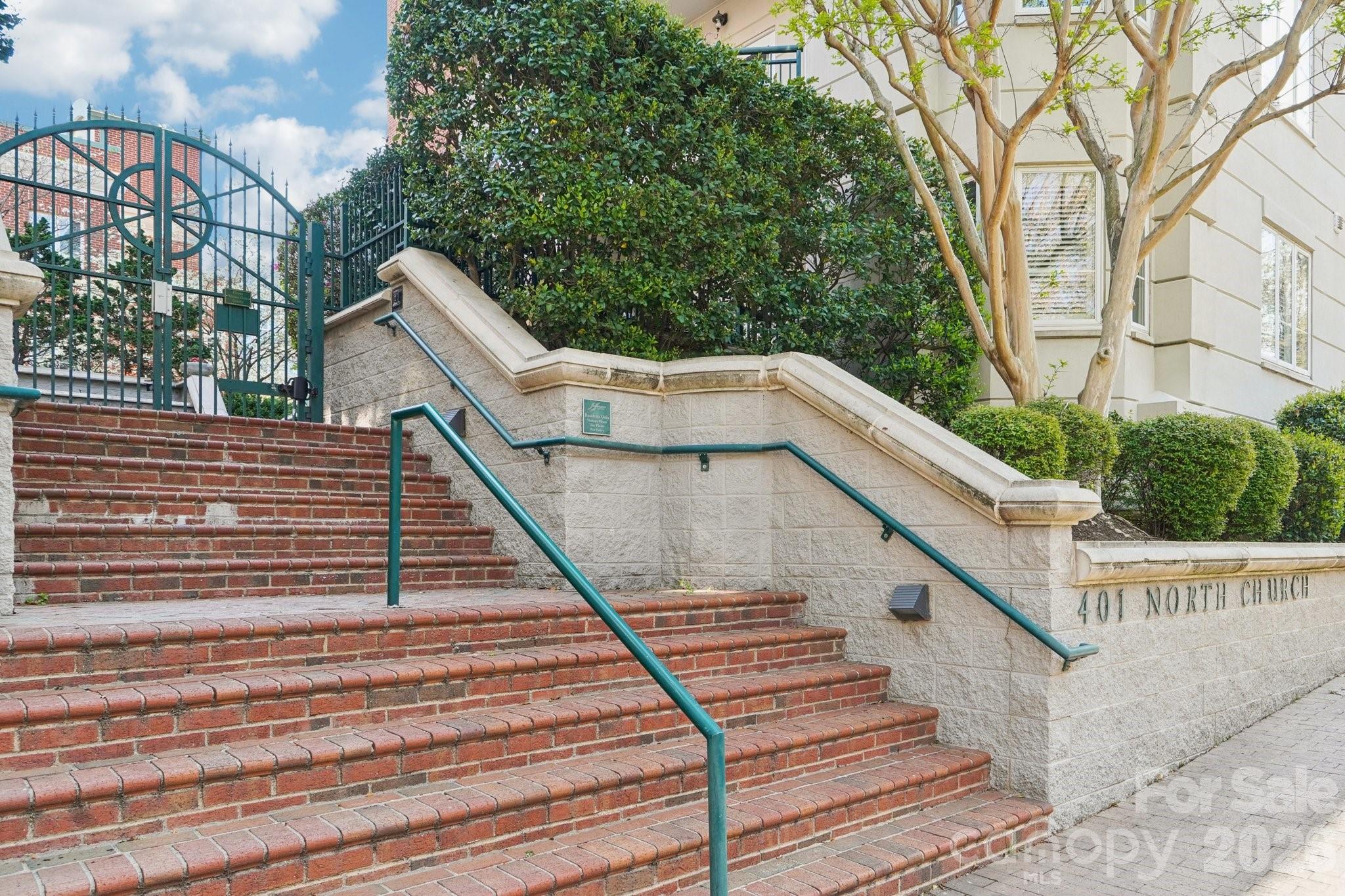 401 N Church Street #408 — Charlotte