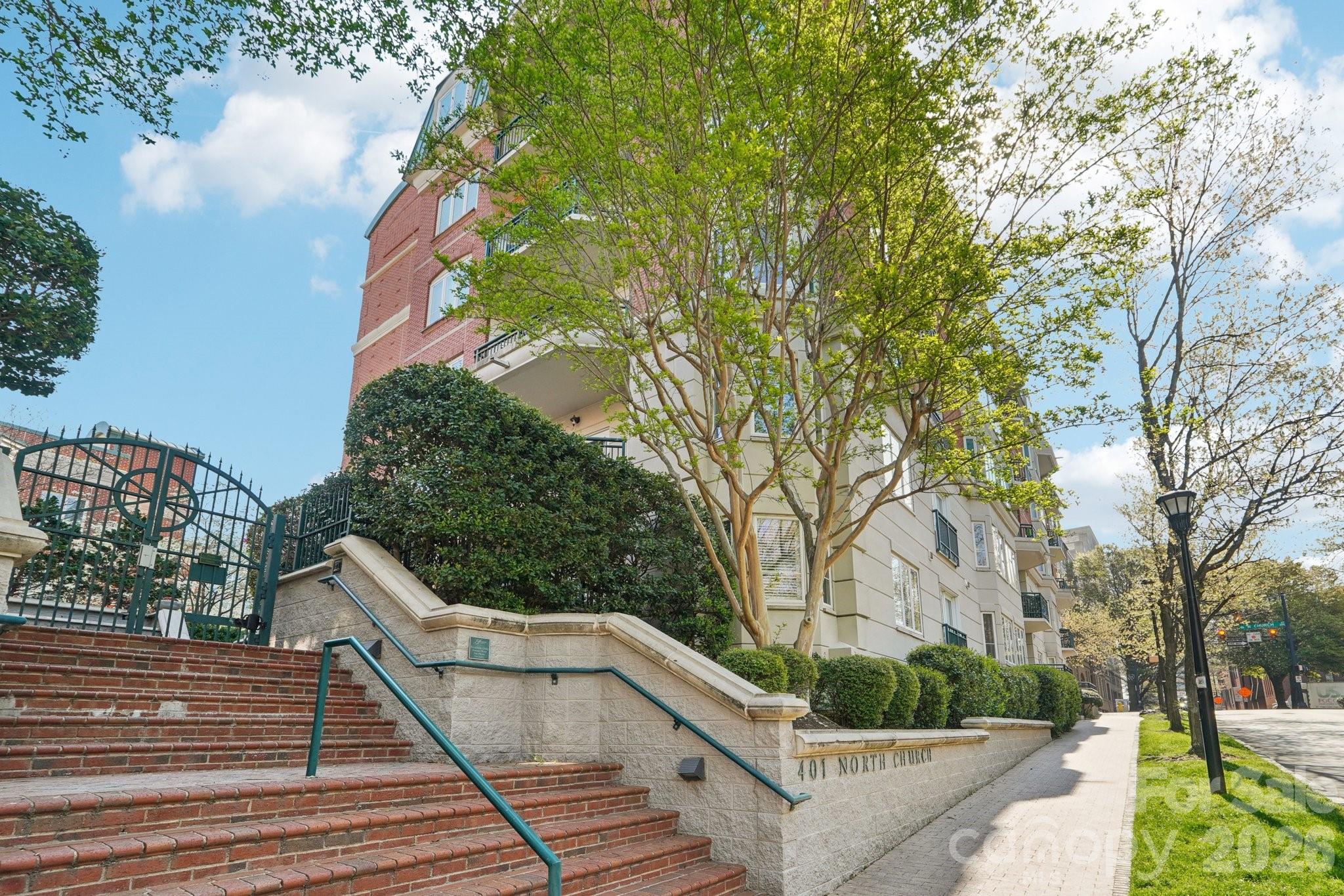 401 N Church Street #408 — Charlotte