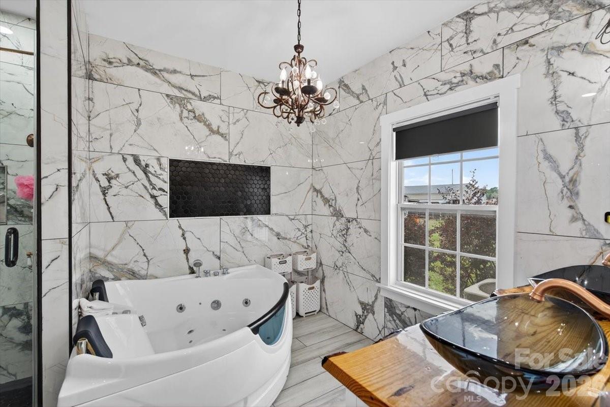 7326 Cotton Ridge Drive — Monroe