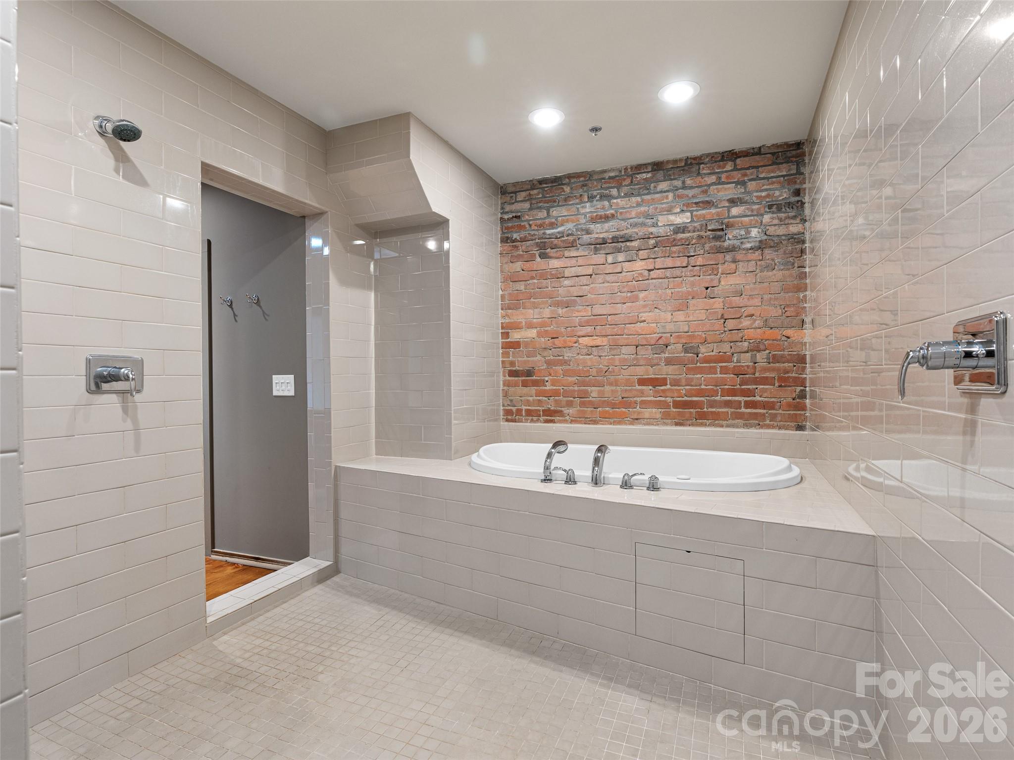 23 Rankin Avenue #302 — Asheville