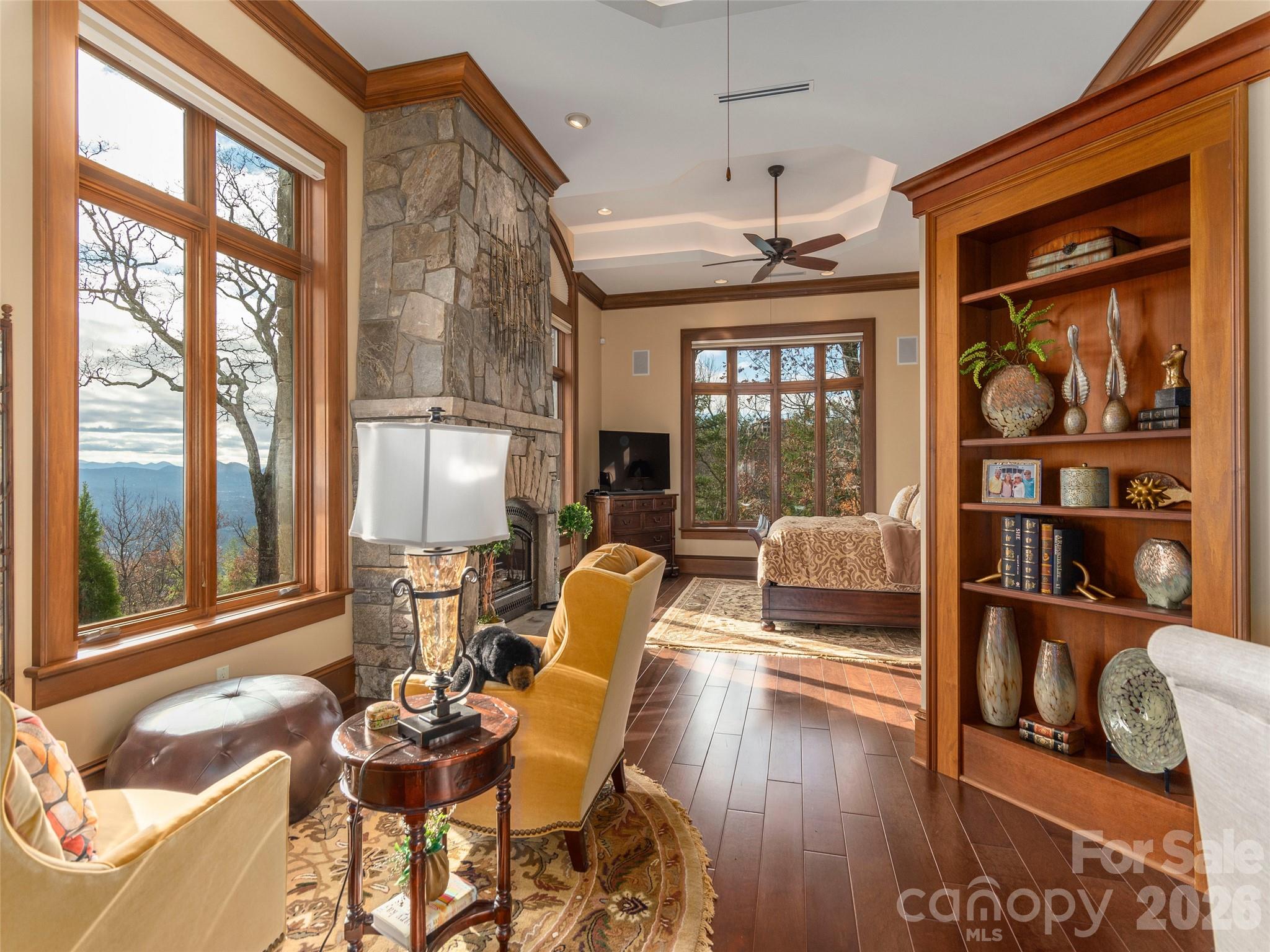 633 Altamont View — Asheville