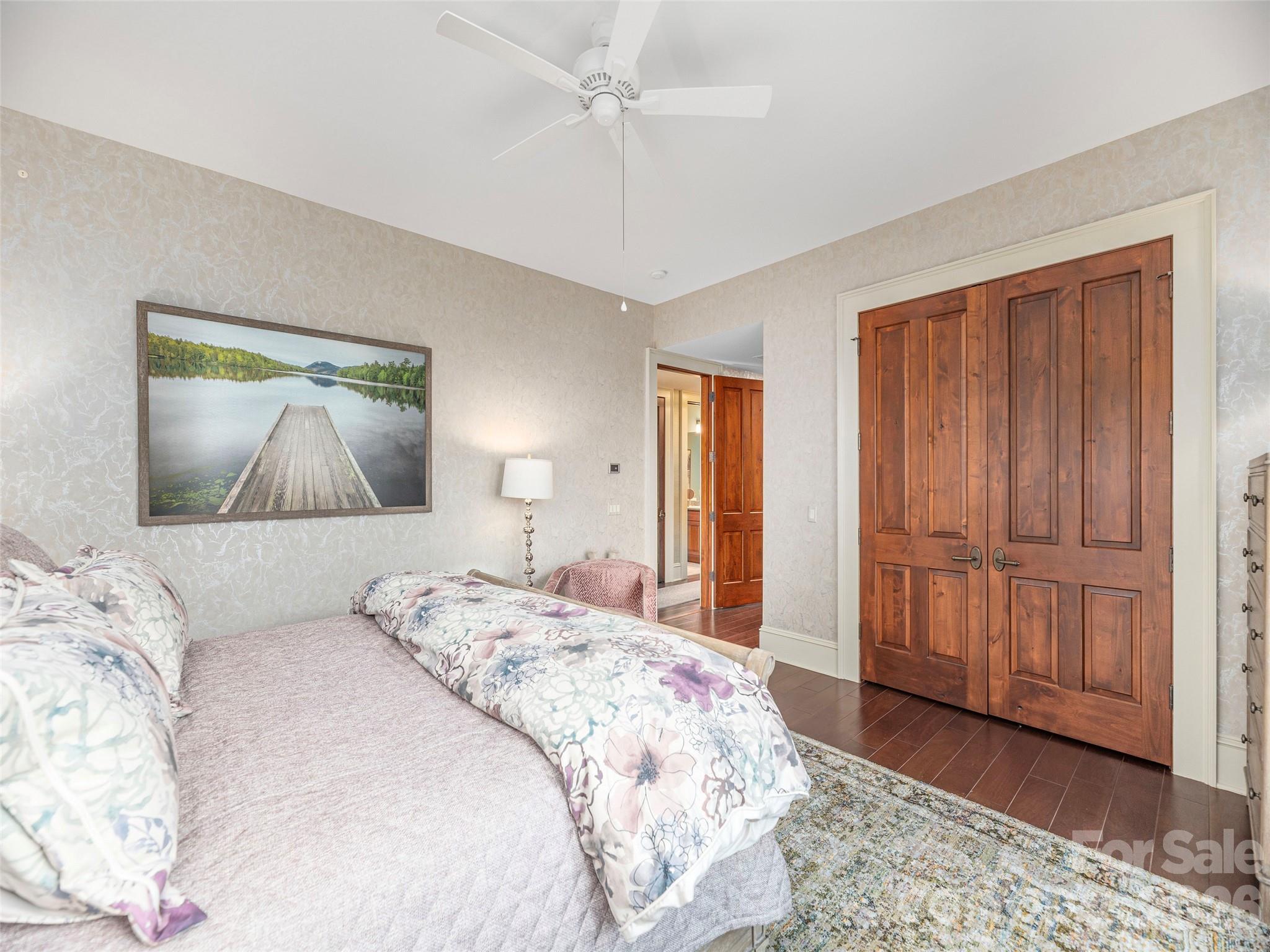 633 Altamont View — Asheville