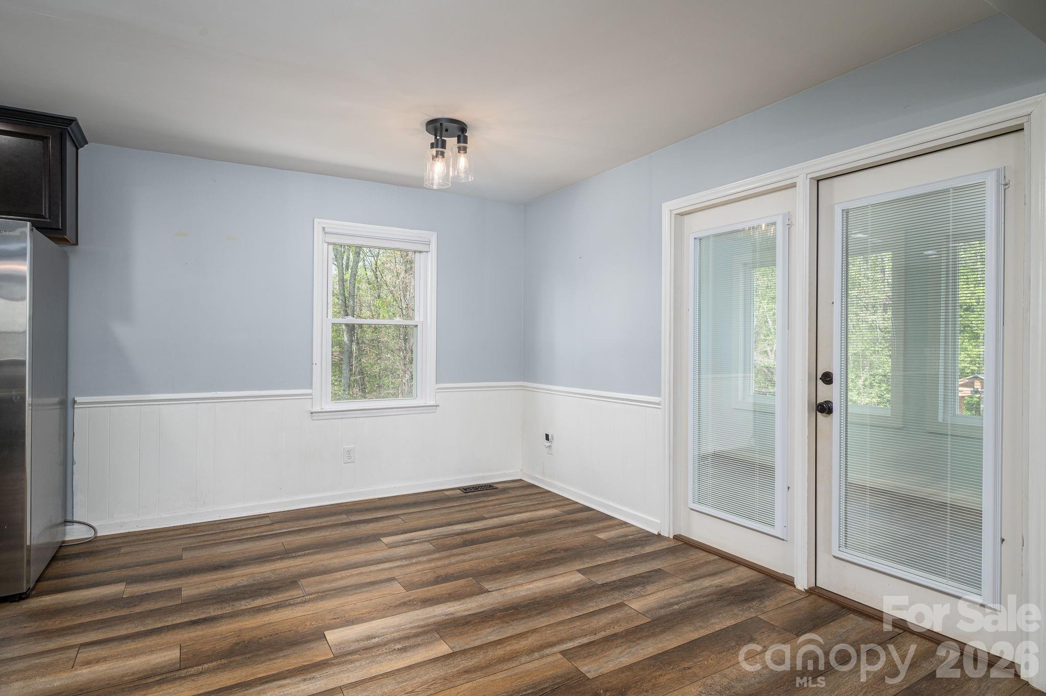 4703 N Nc 16 Business Highway — Denver