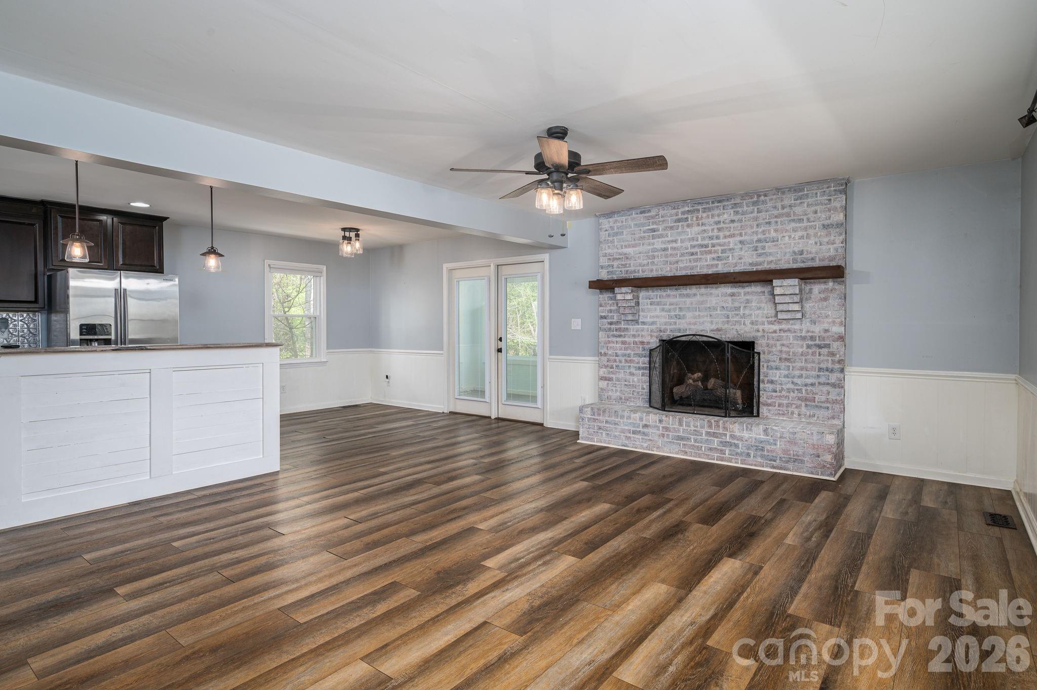 4703 N Nc 16 Business Highway — Denver