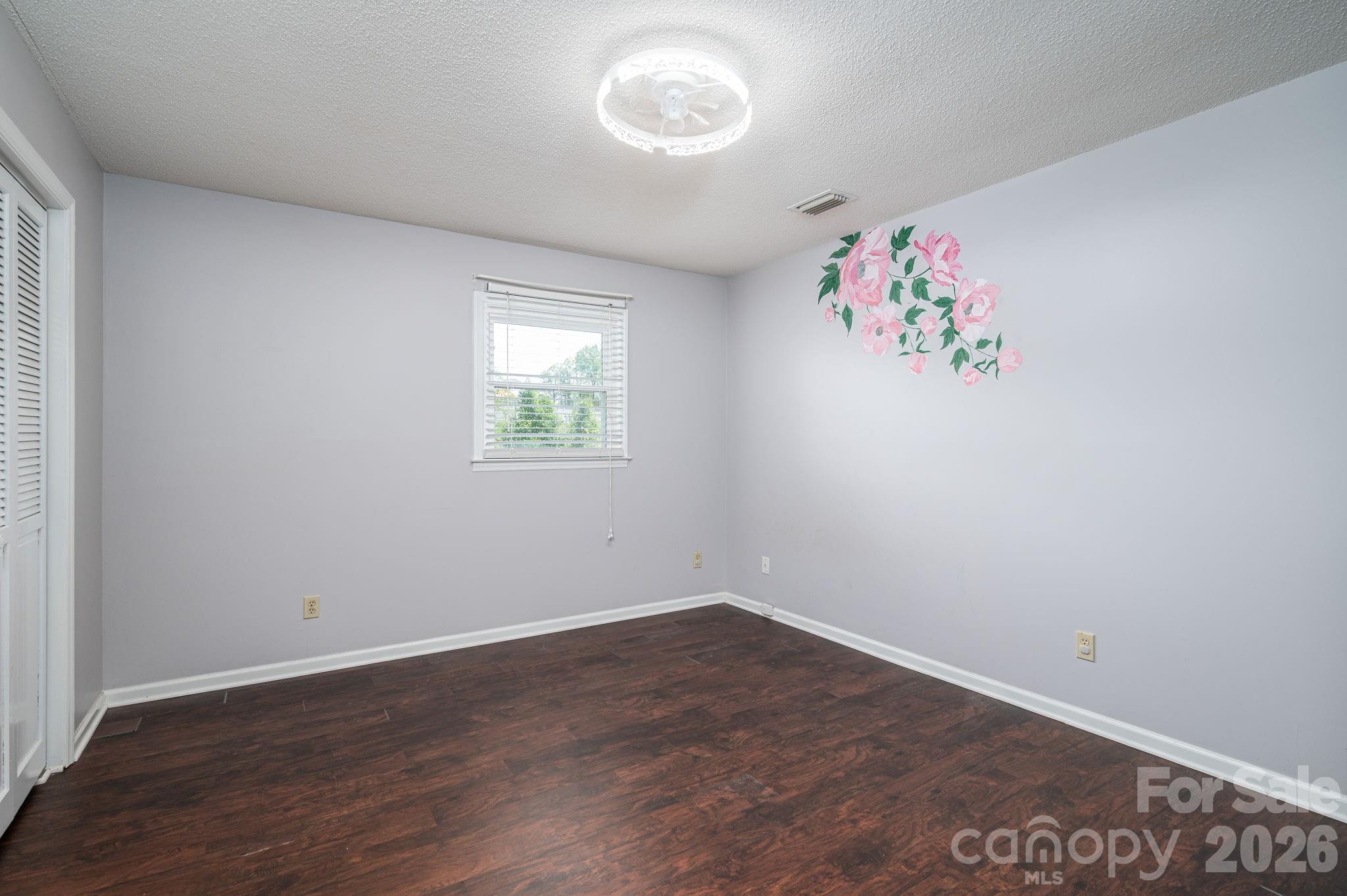 4703 N Nc 16 Business Highway — Denver