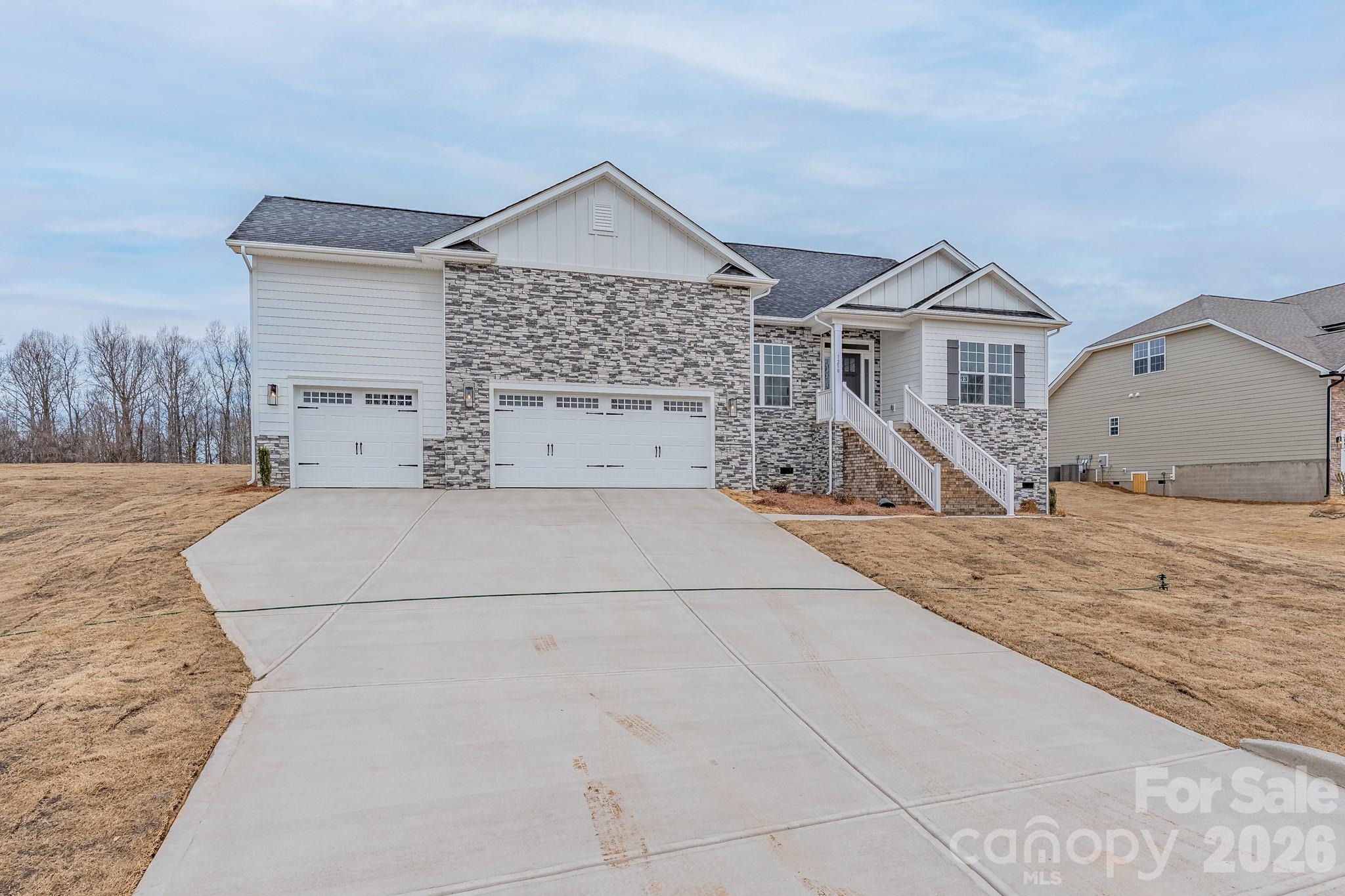 1250 Gardenia Drive #13 — Mt Ulla