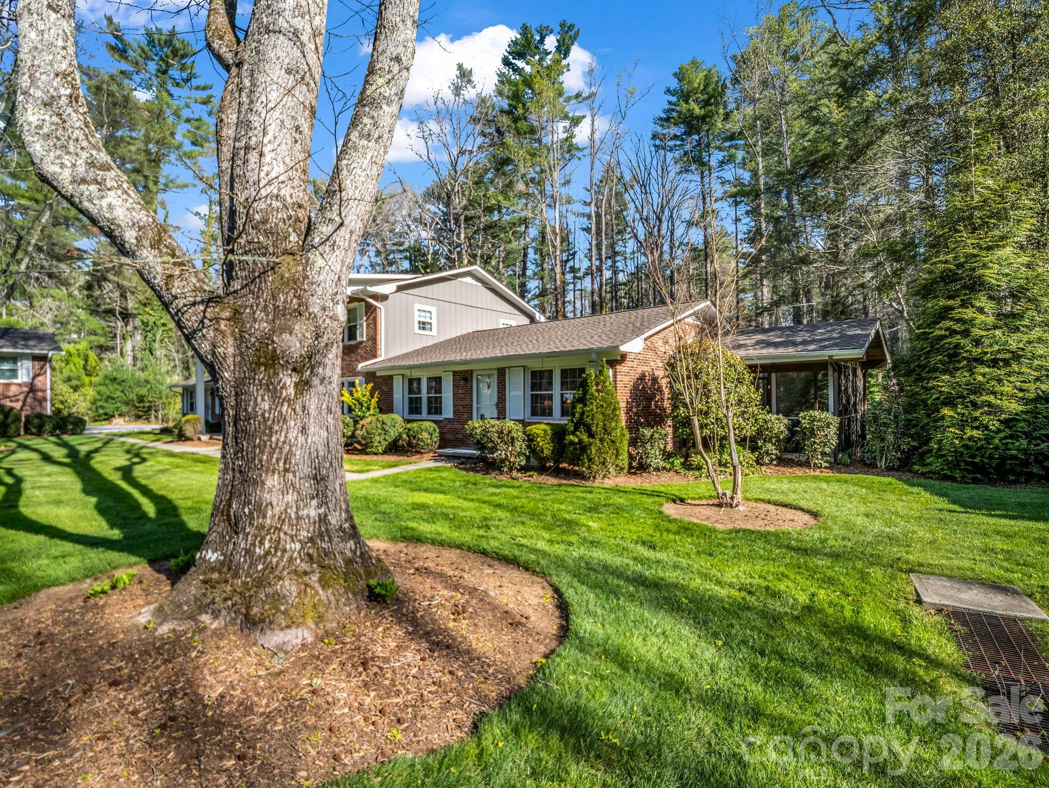 101 Boyd Drive #2A — Flat Rock